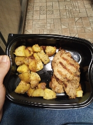 Grilled Chicken with Potatoes