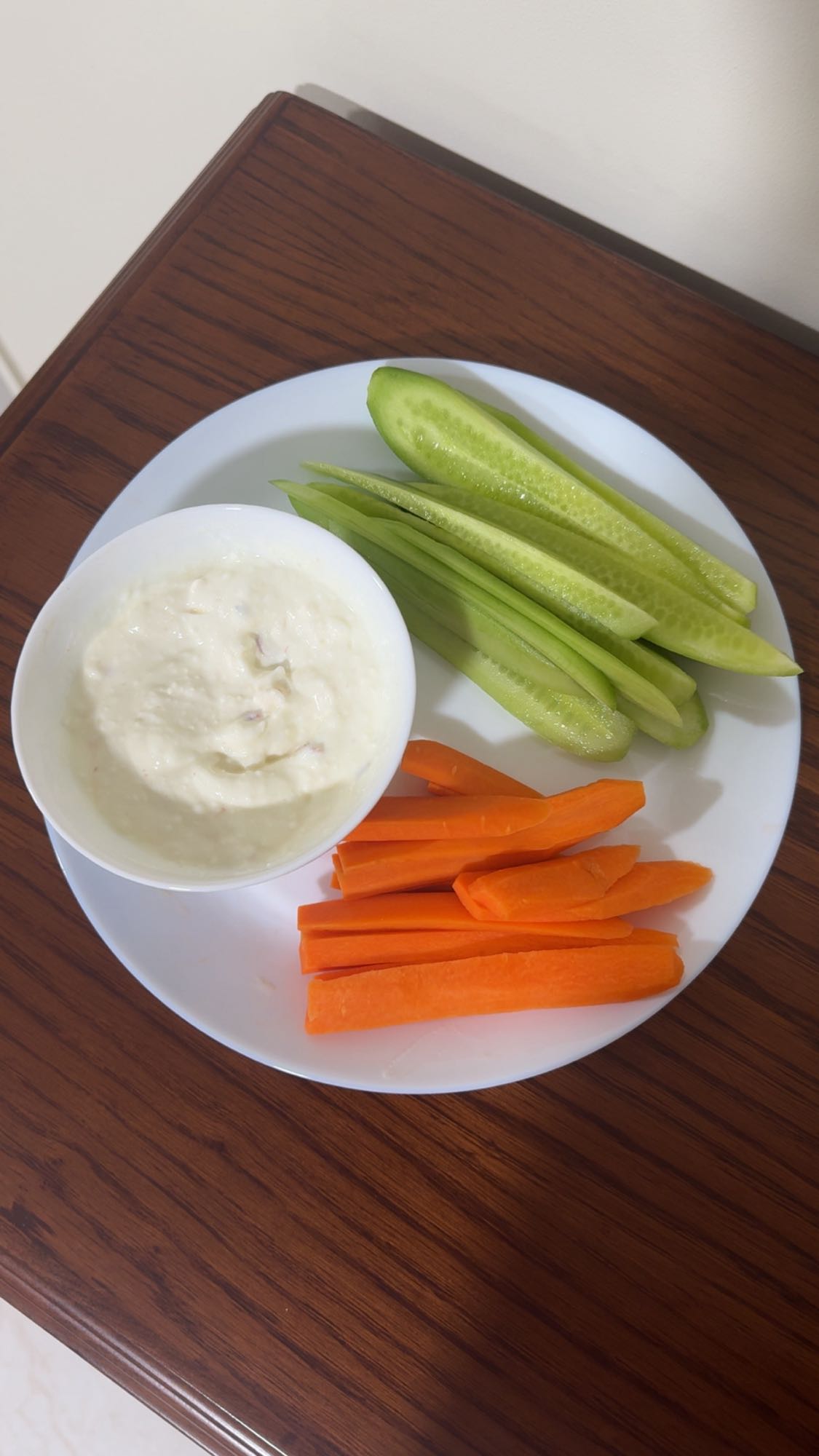 Vegetable Sticks with Dip