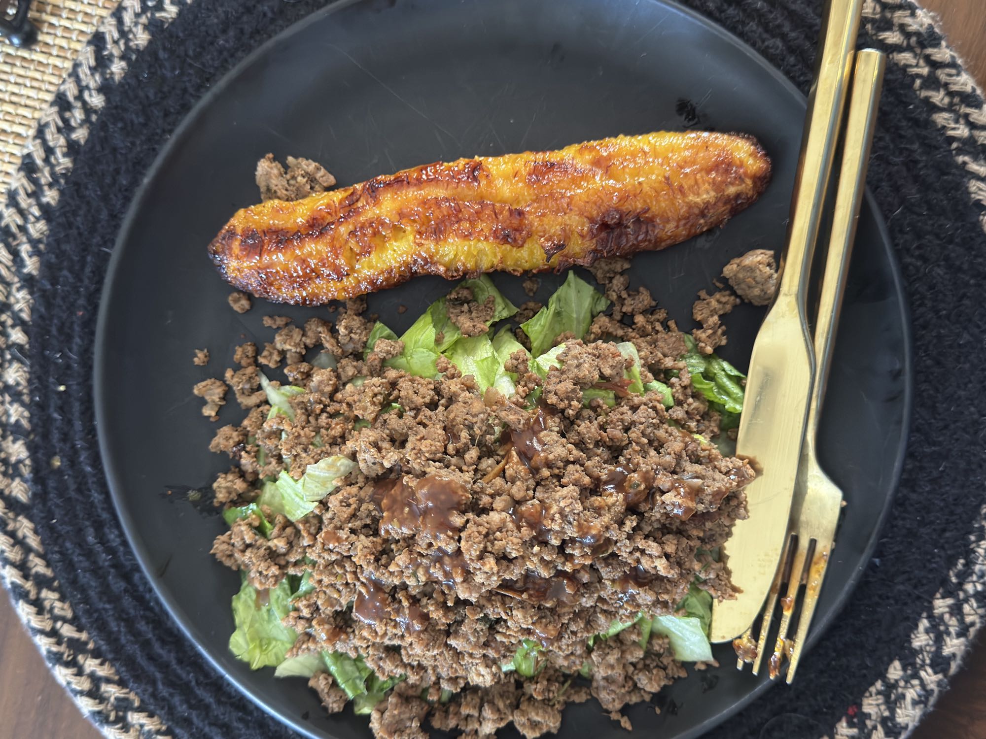 Carne molida con plátano