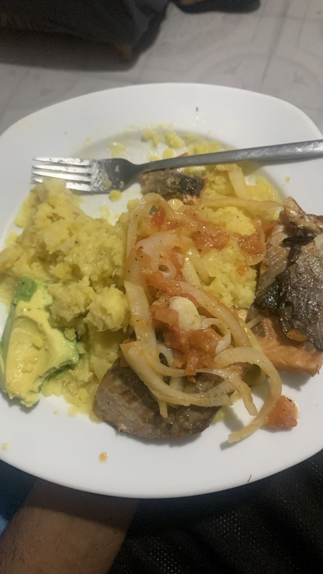 Pescado con plátano