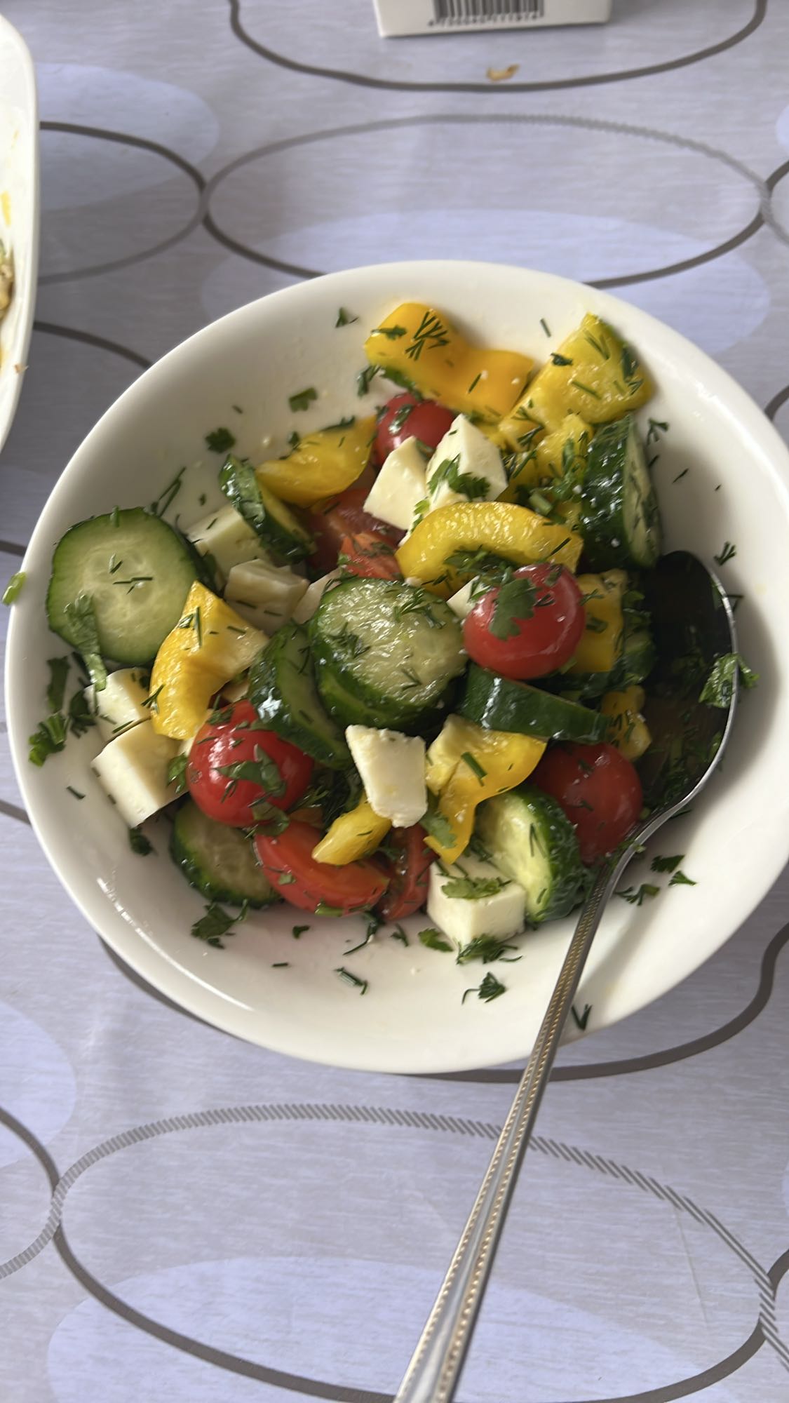 Овощной салат с сыром