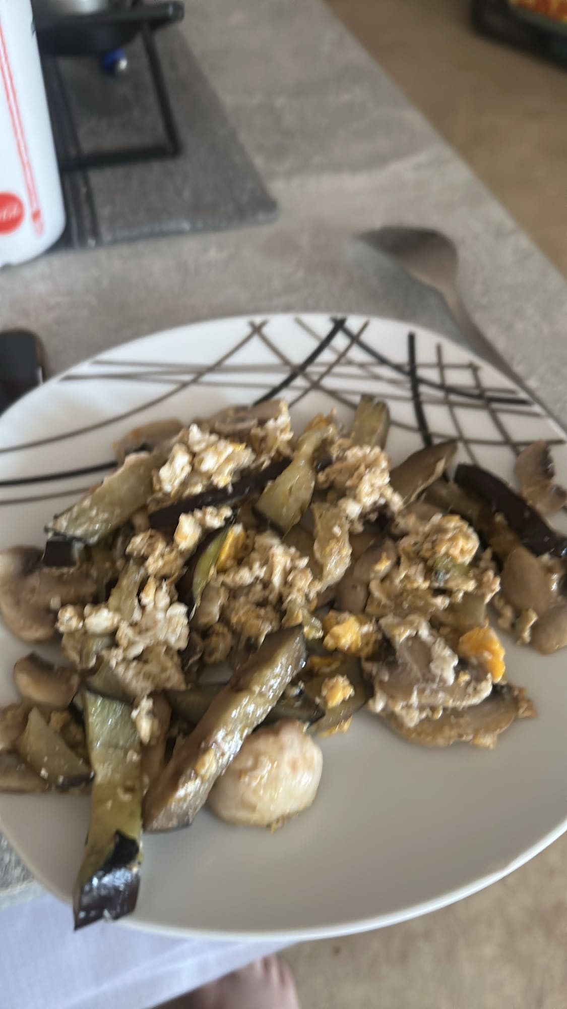 Auberginen-Pilz-Rührei