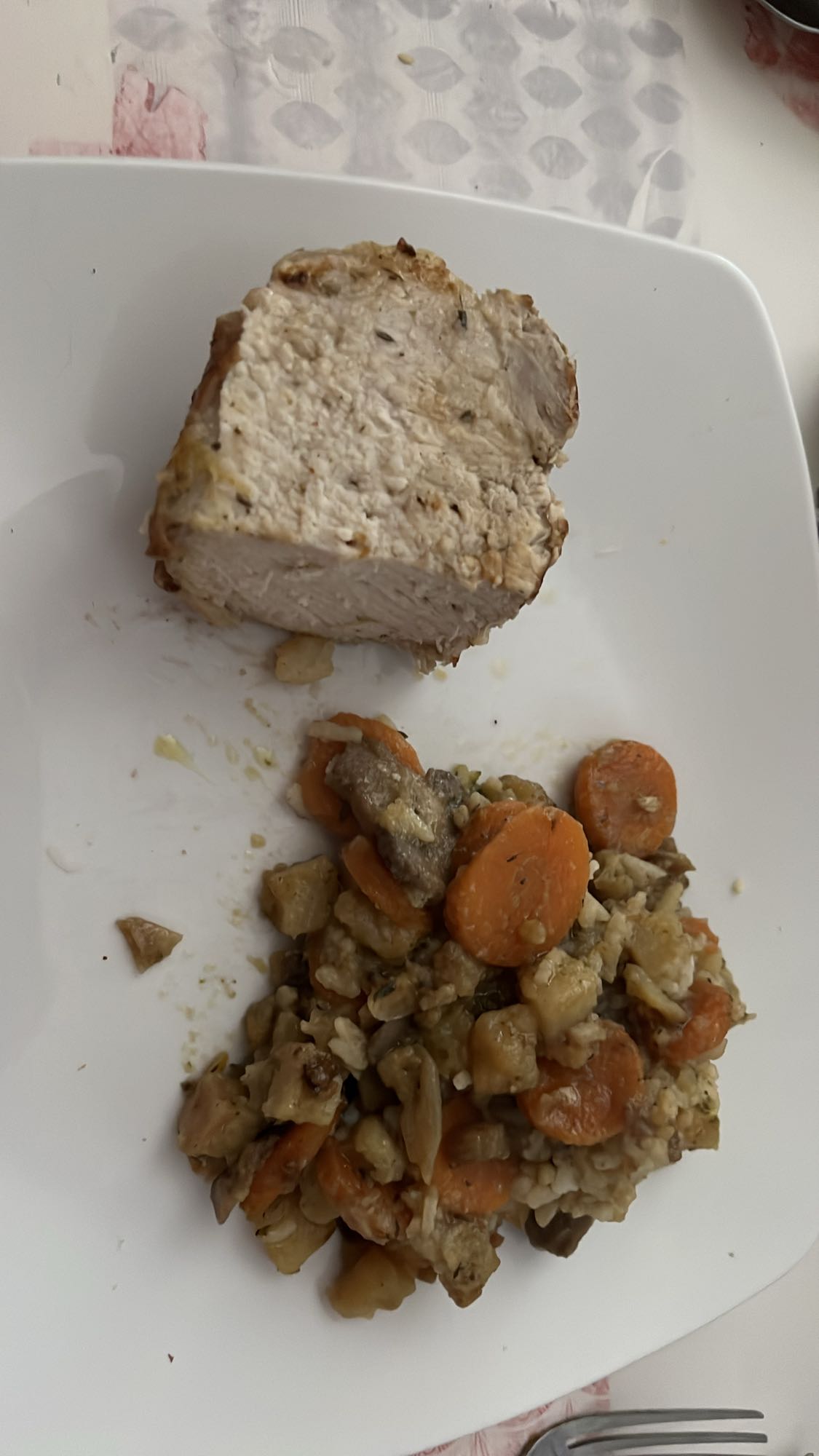 Rôti de porc aux légumes