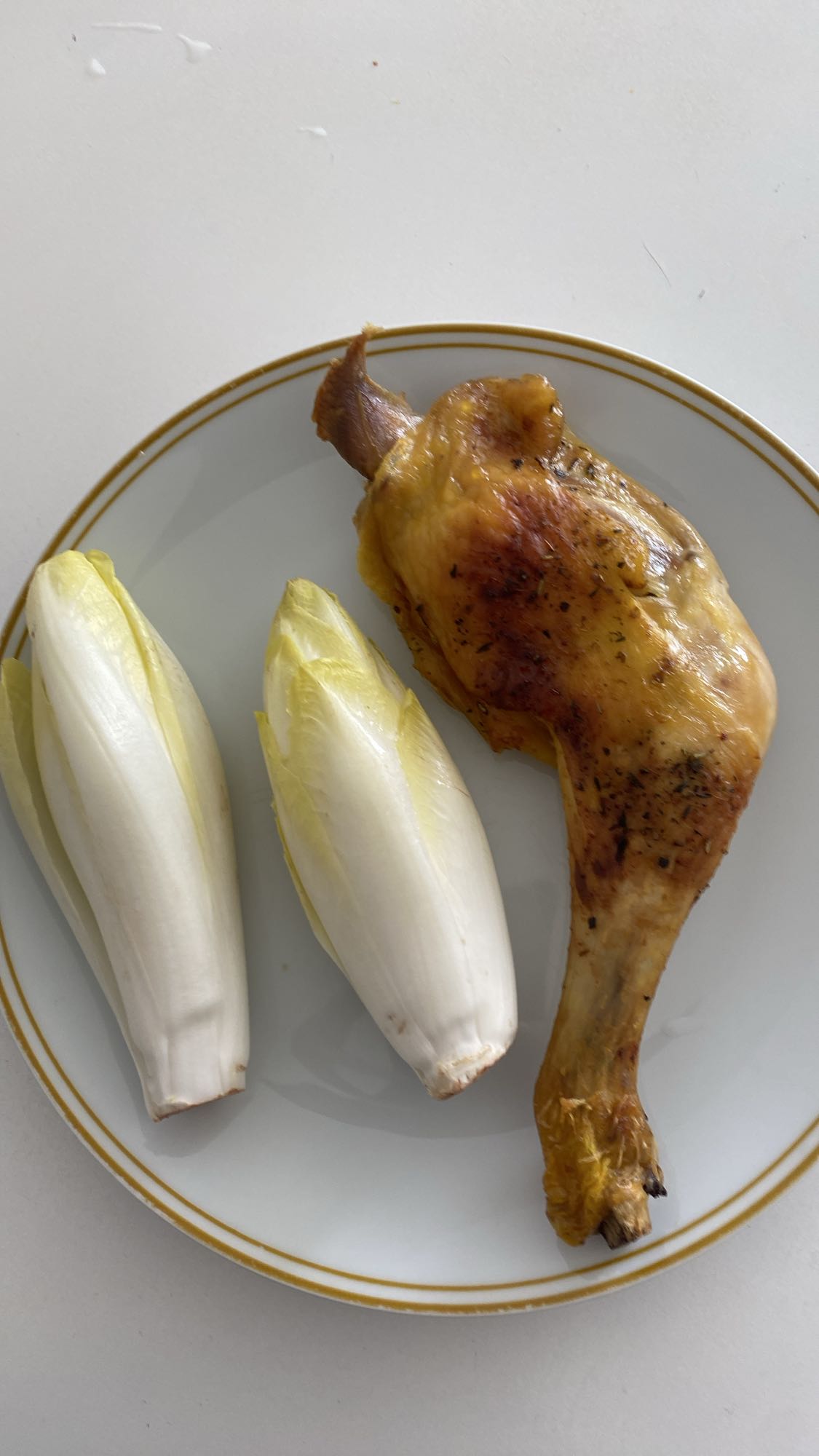 Cuisse de poulet et endives