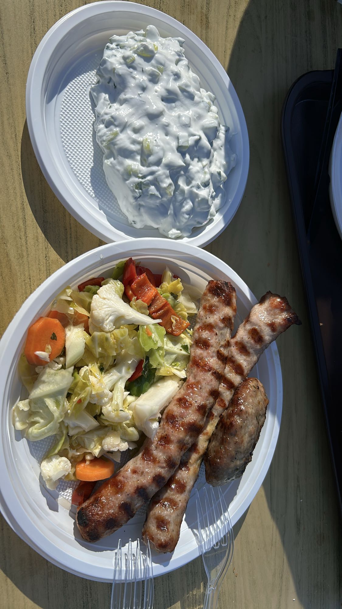 Grilled Sausages with Salad