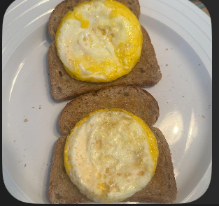 Oeufs sur pain grillé