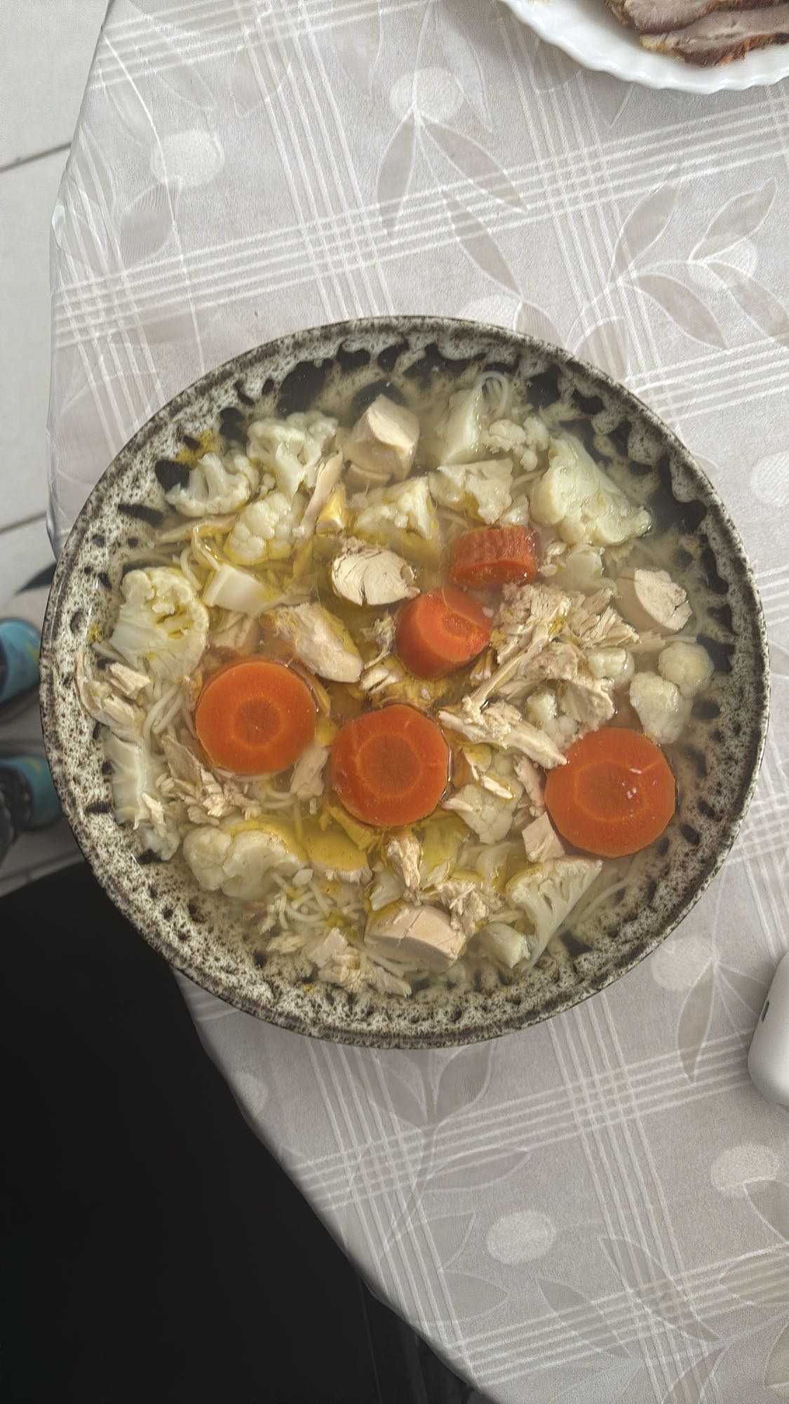 Soupe de poulet aux légumes