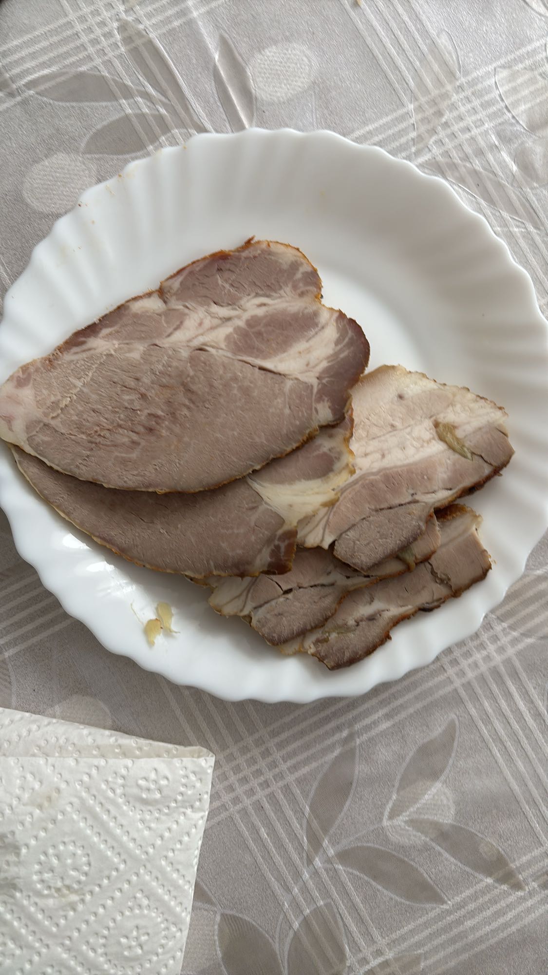 Porc rôti tranché