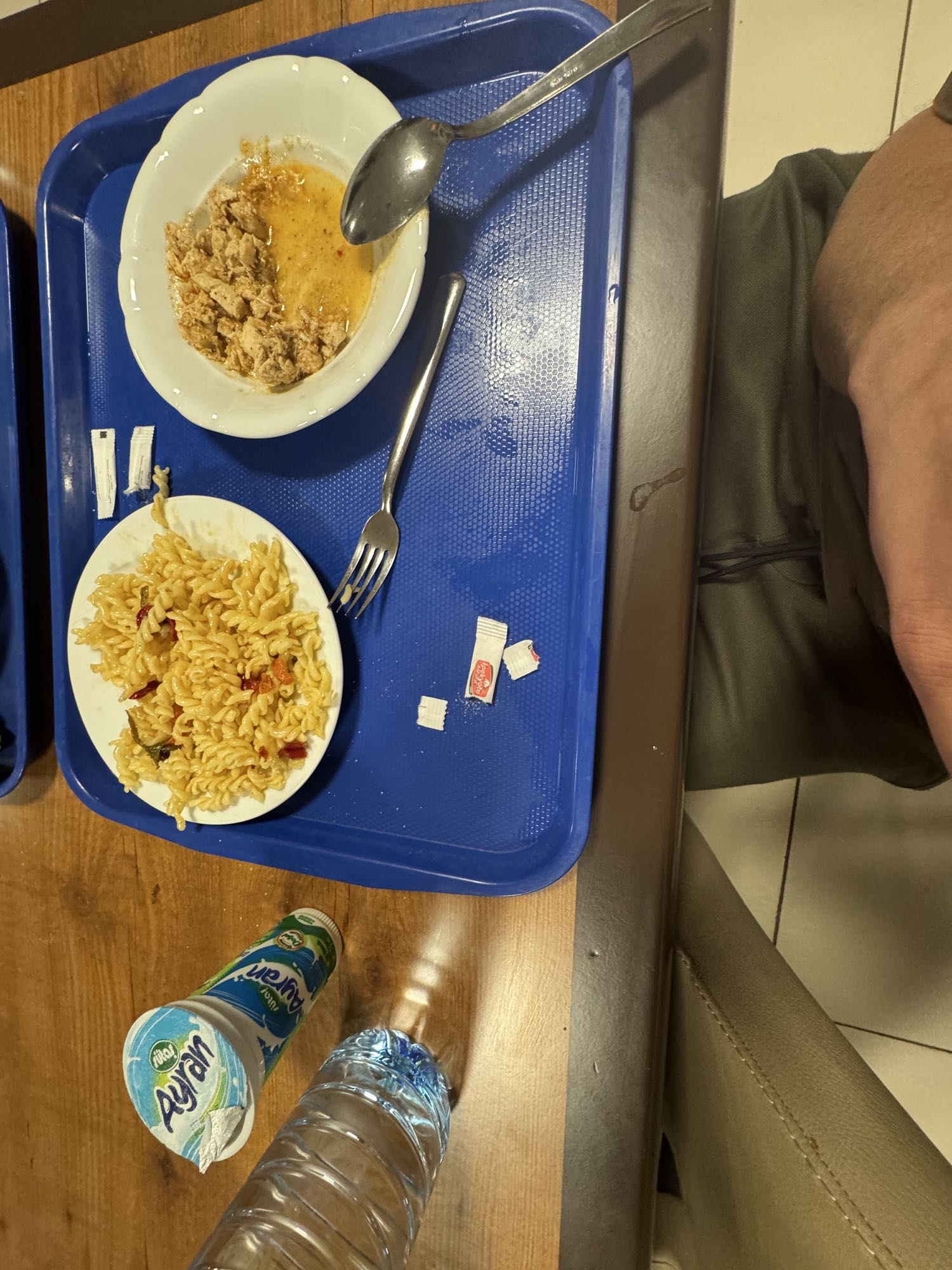 وجبة معكرونة بالدجاج