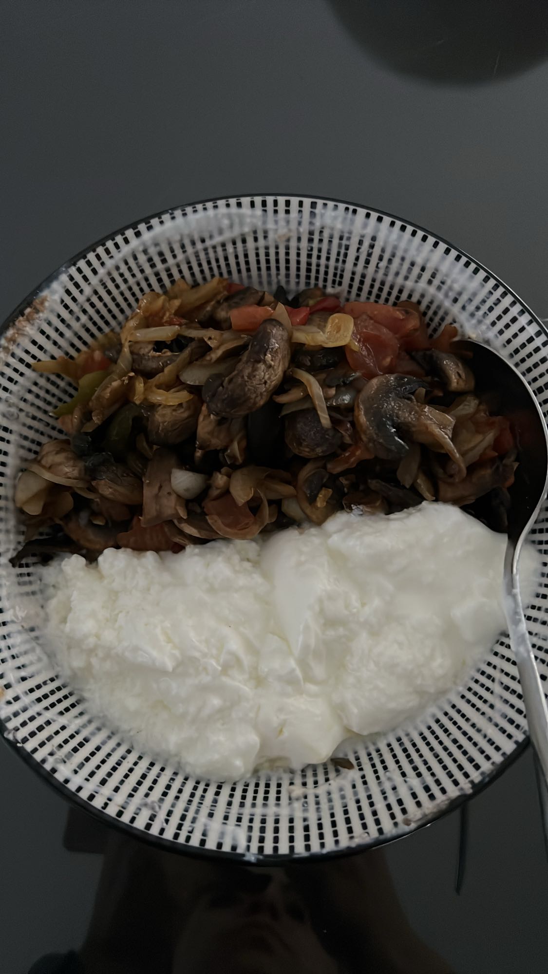 Mantar Sote ve Yoğurt