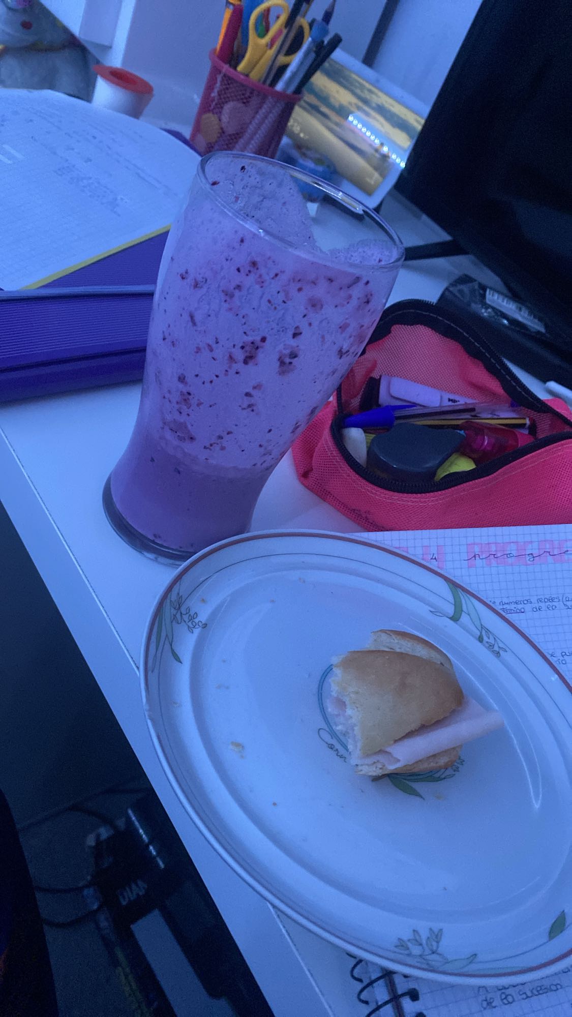 Batido y bocadillo
