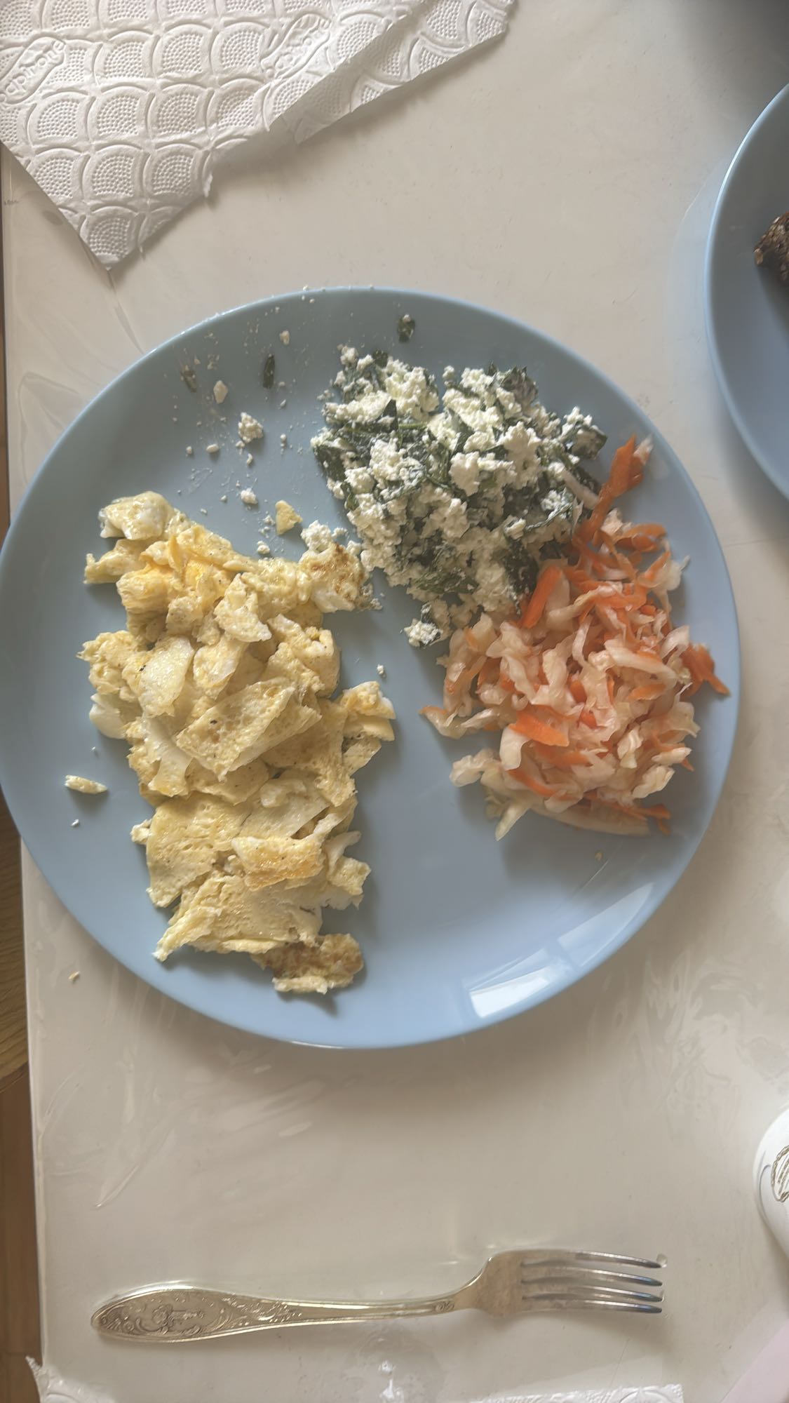 Яичница с творогом