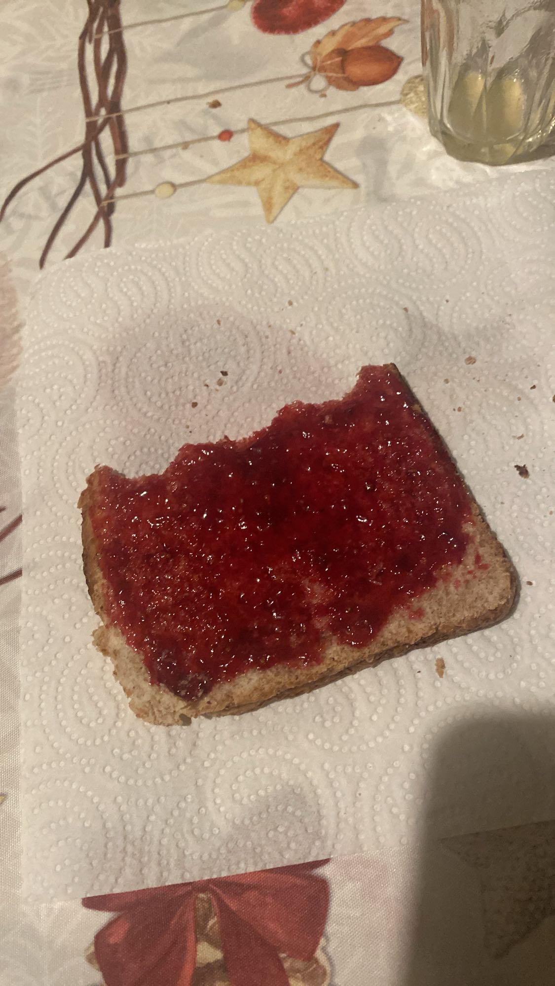Tartine à la confiture