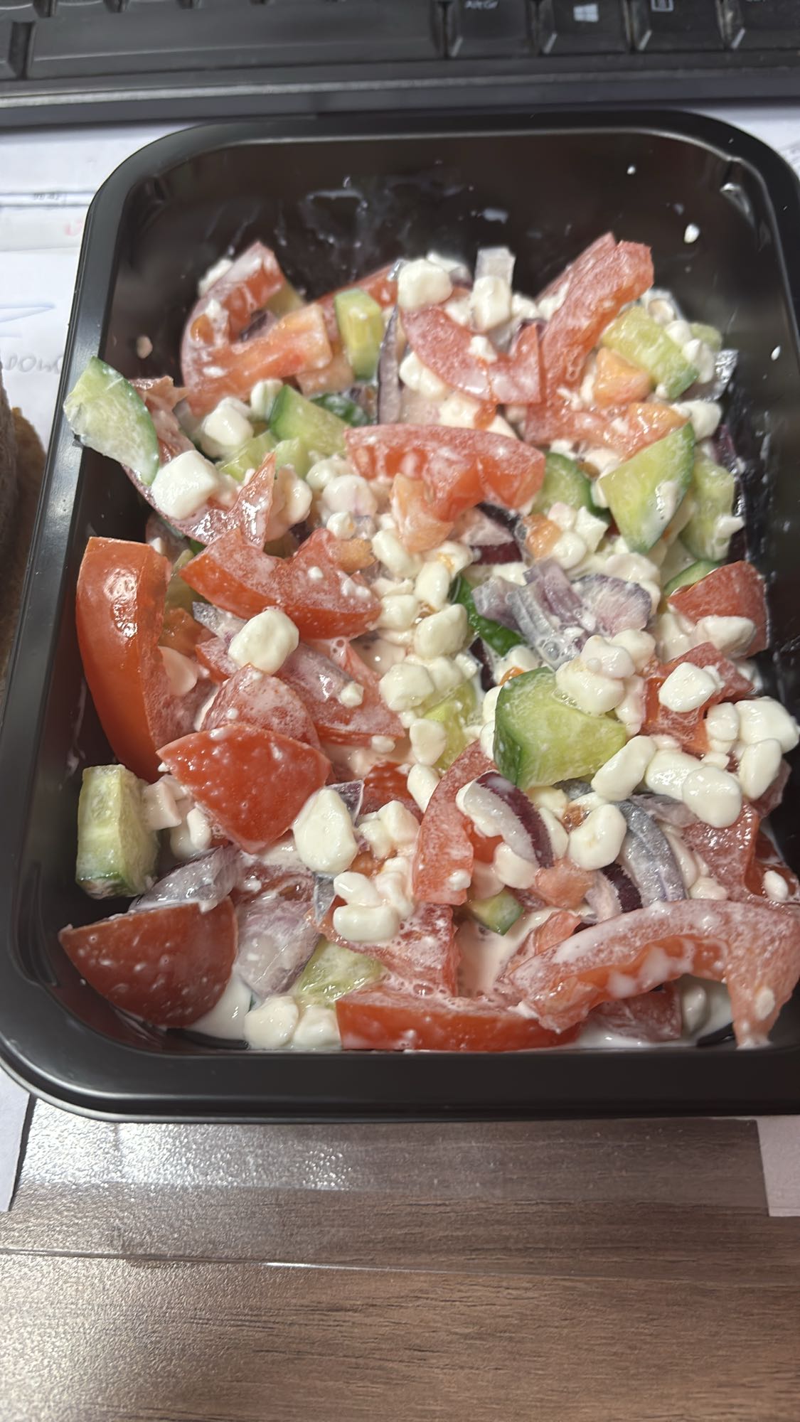 Sałatka z twarogiem