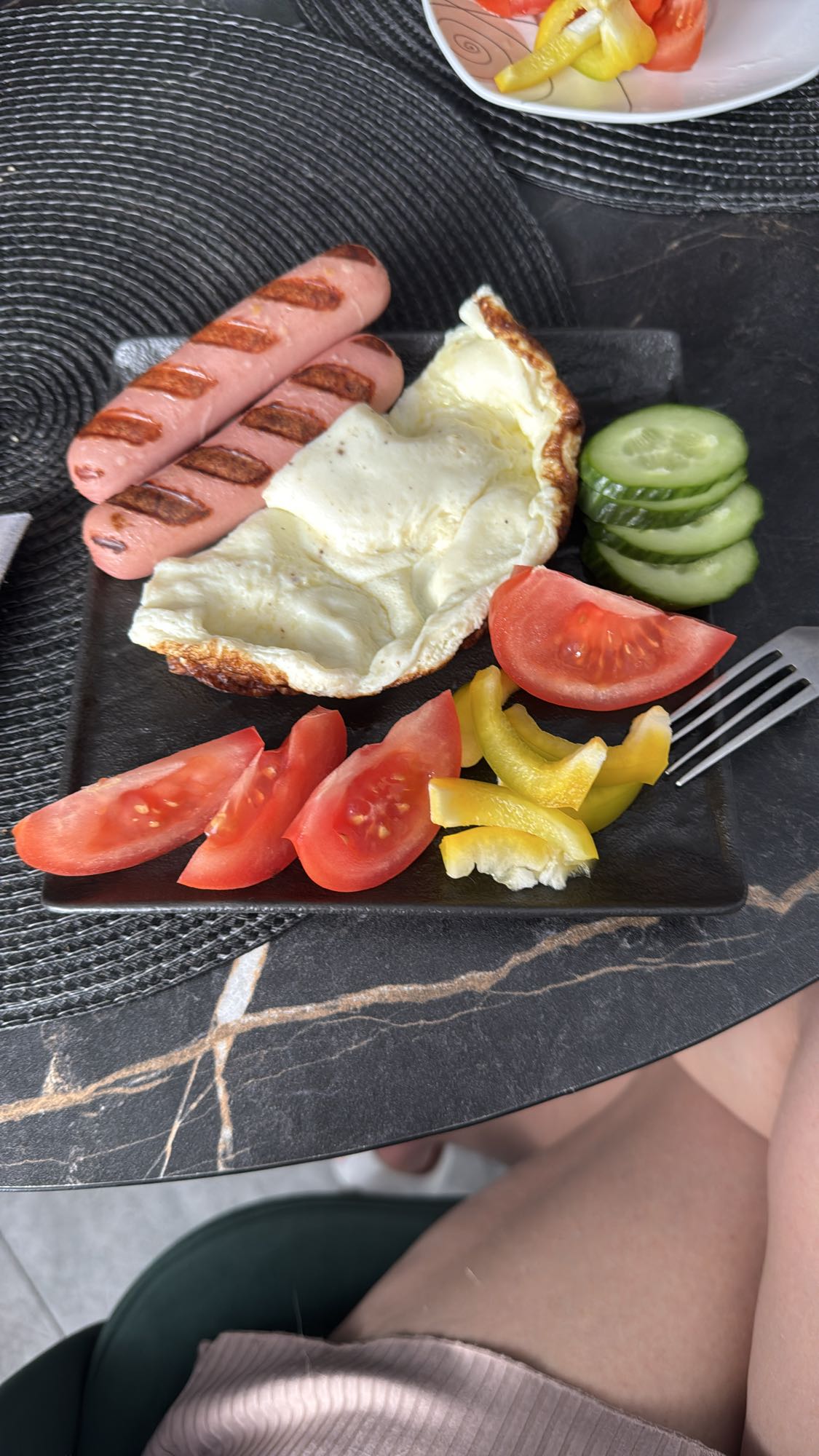 Завтрак с омлетом