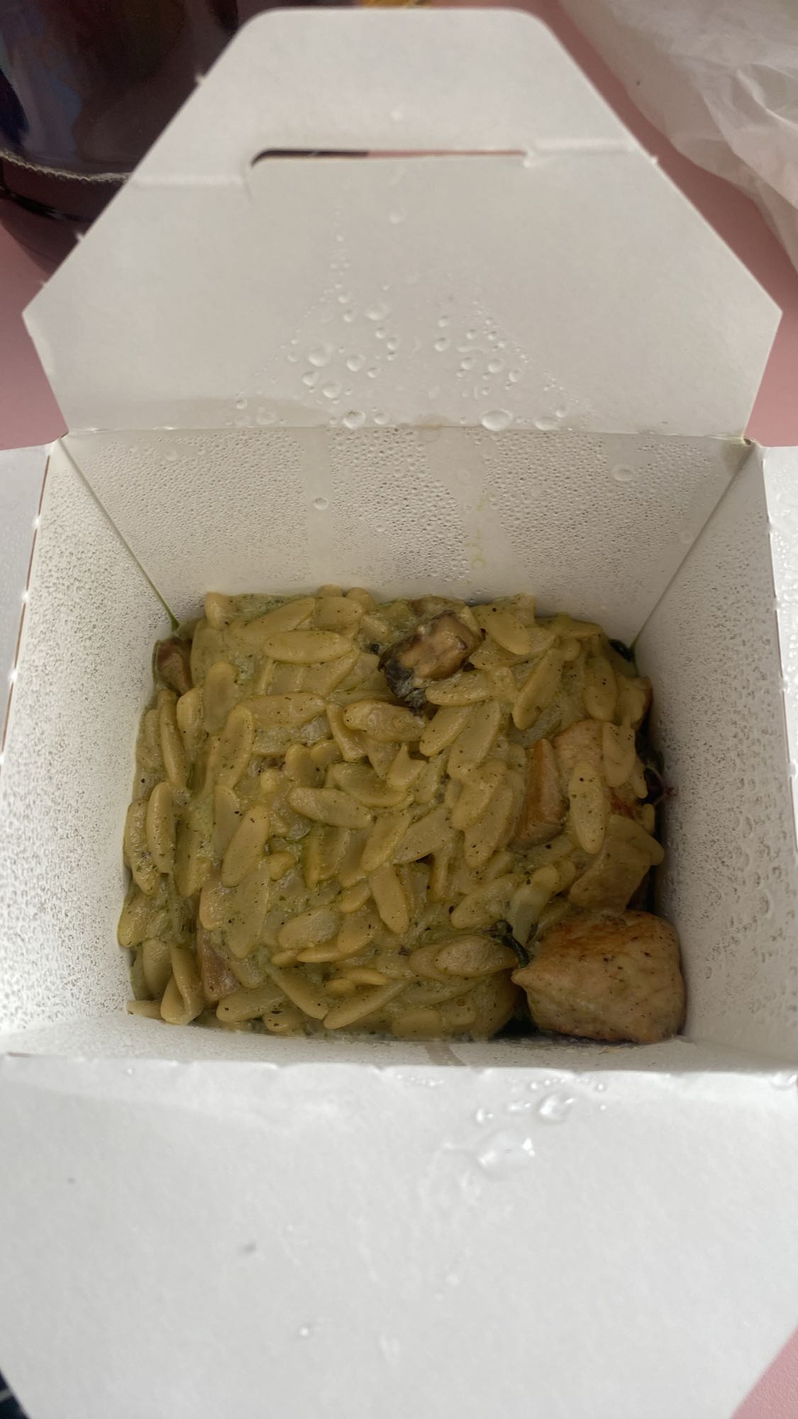 Орзо с курицей и грибами