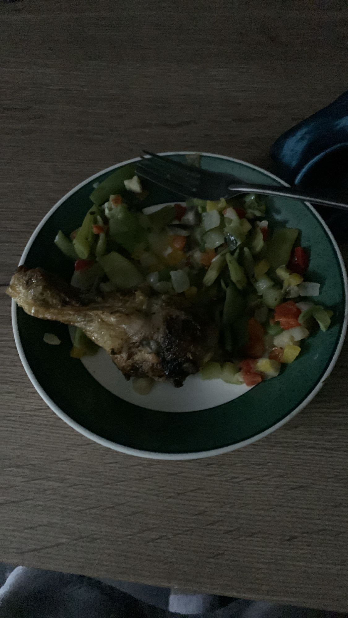 Poulet rôti avec légumes