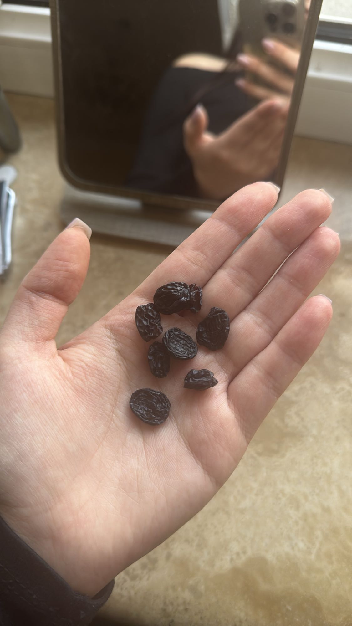 Handful of Raisins