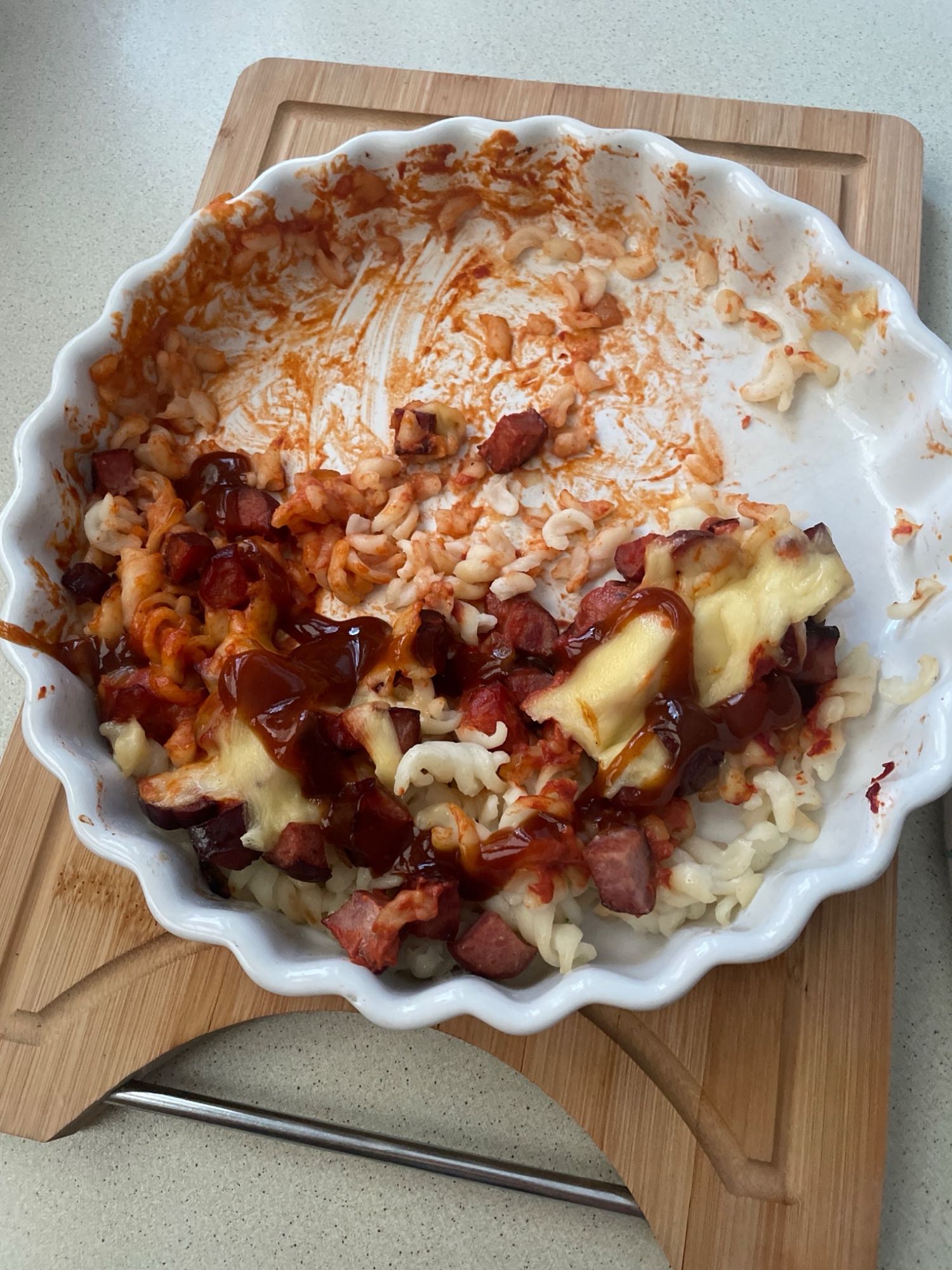 Zapiekanka makaronowa