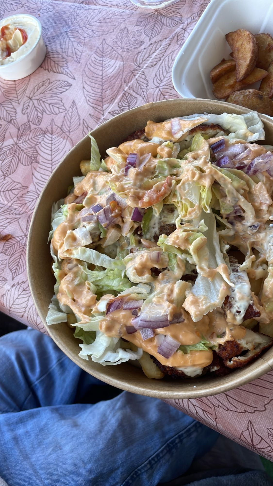 Döner Box mit Pommes