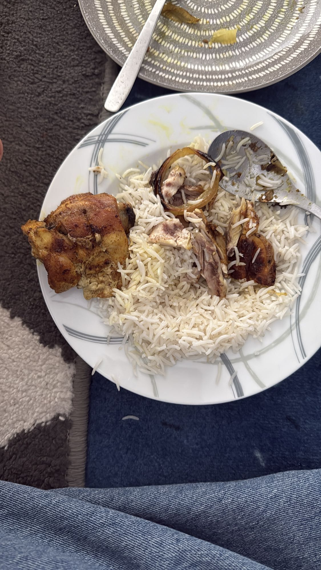 Gegrilltes Hähnchen mit Reis