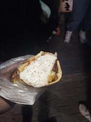 Stuffed Pita with Egg