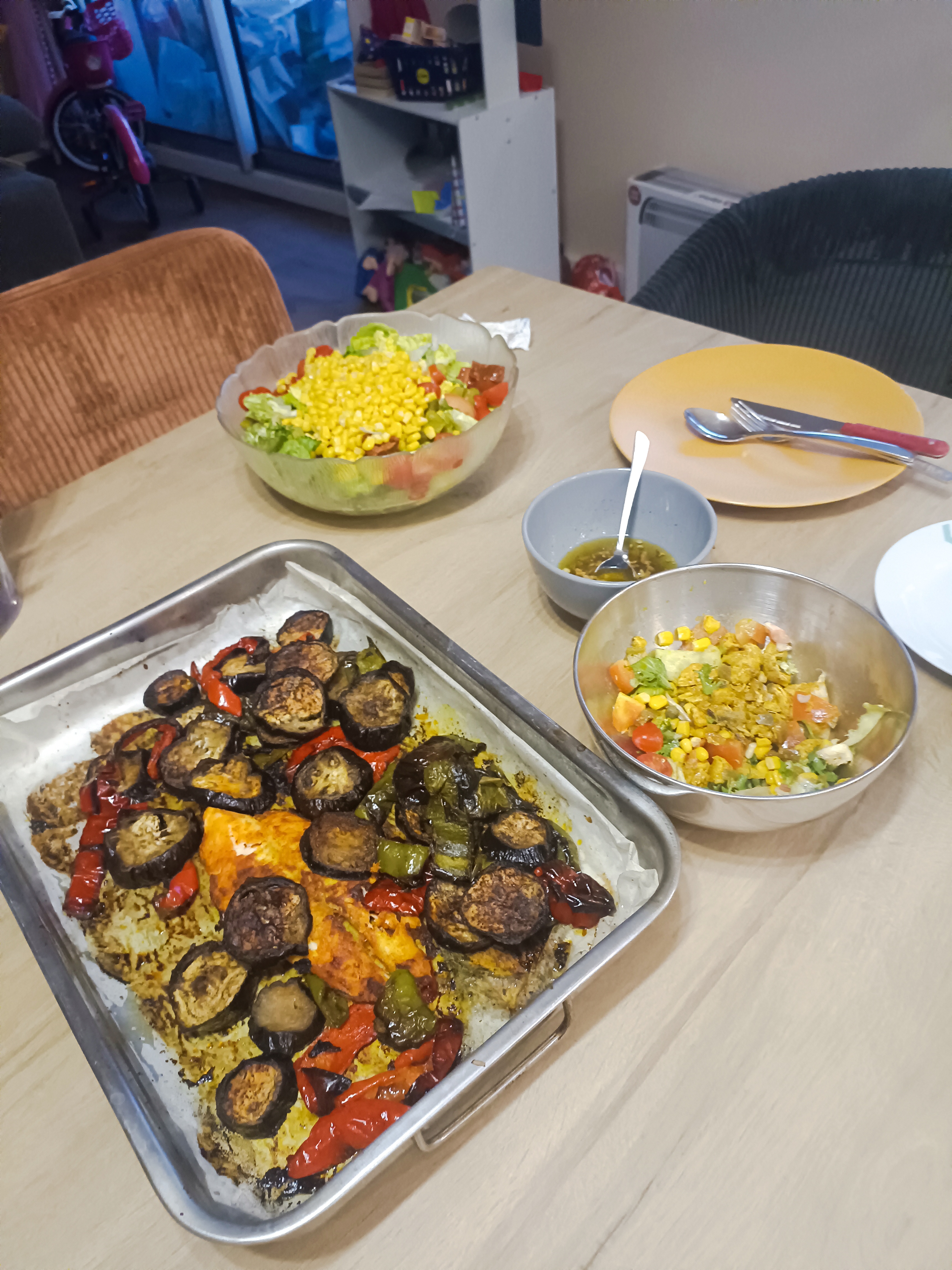 Saumon rôti aux légumes