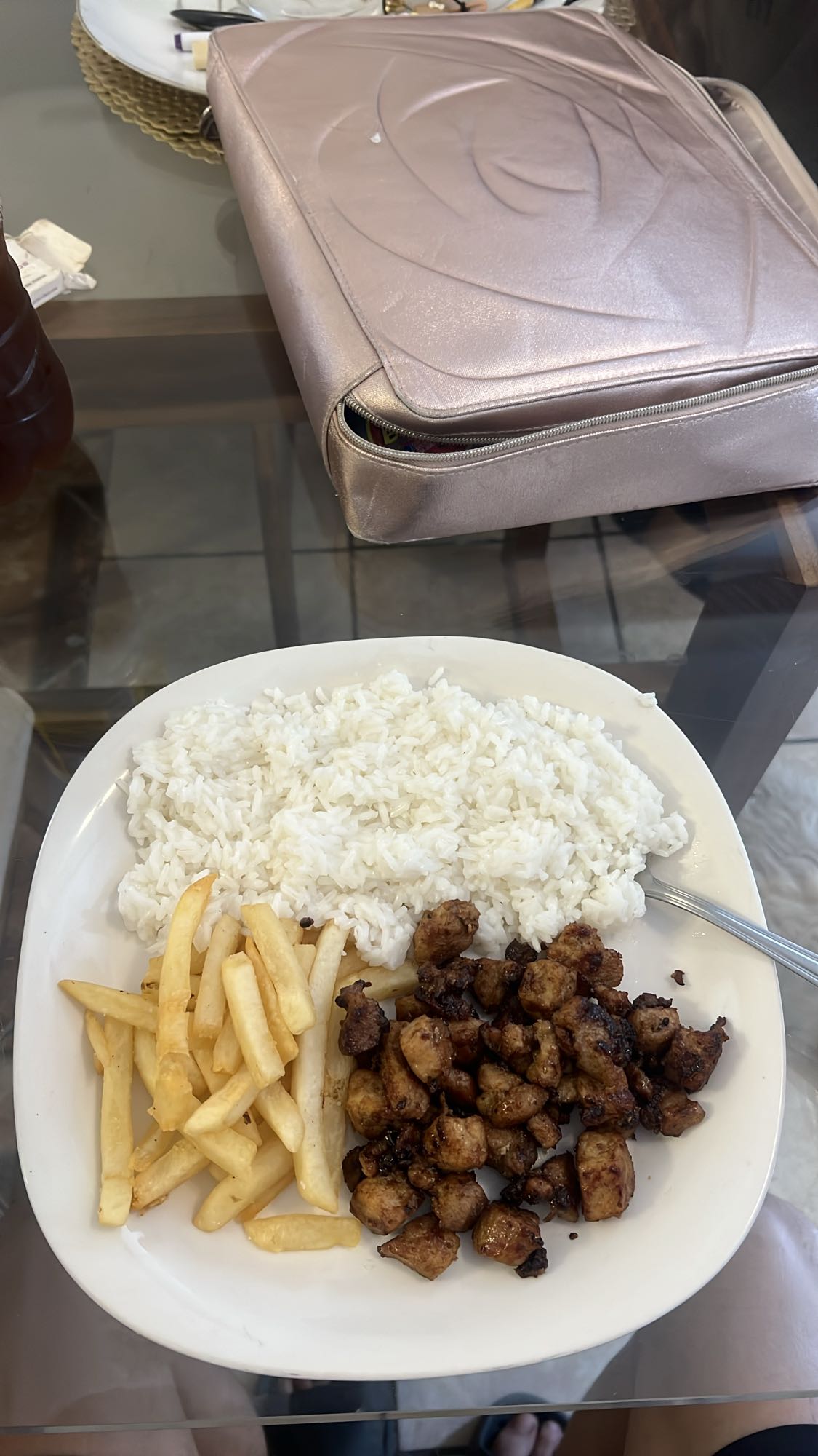 Arroz con papas y carne