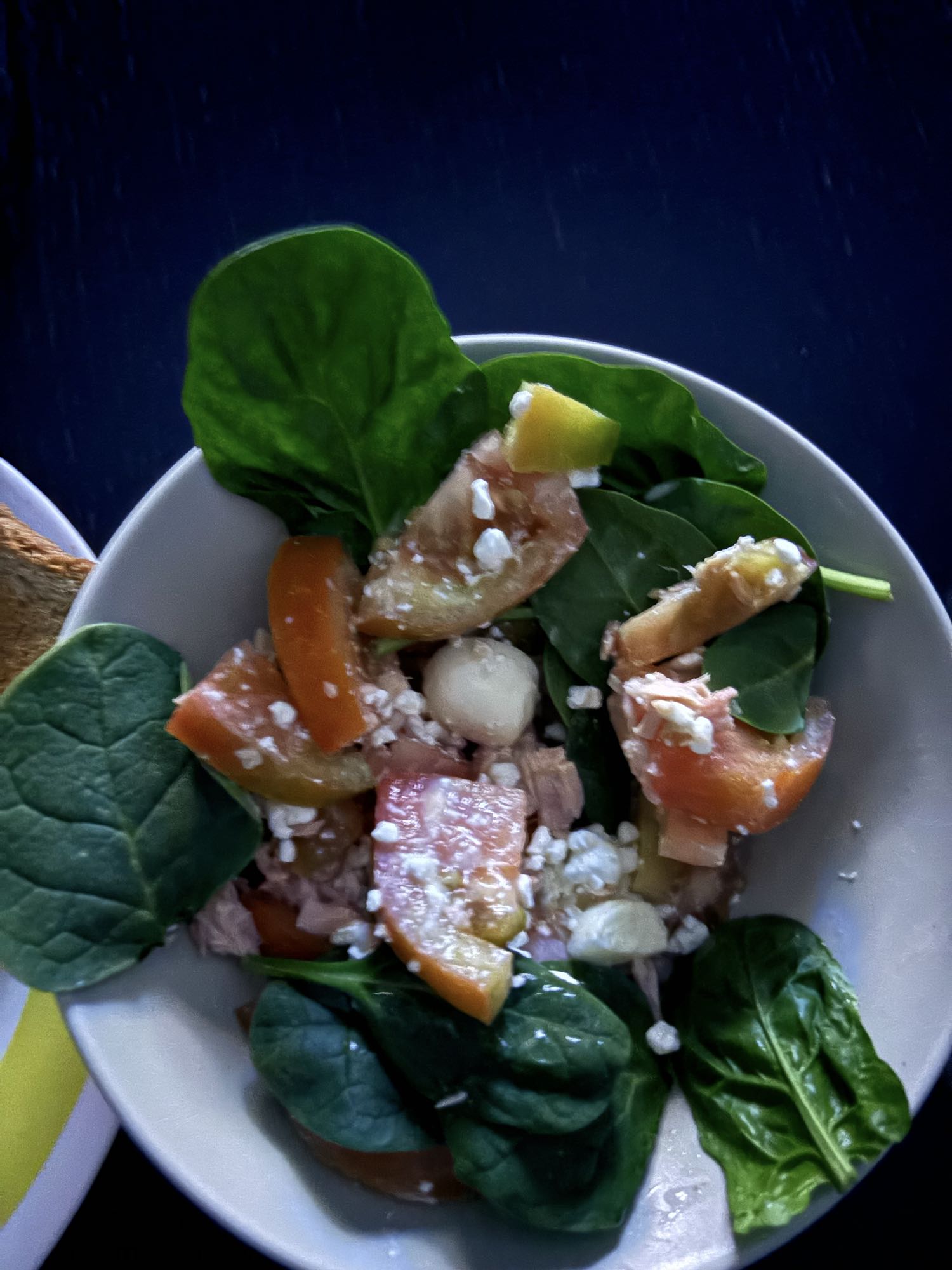 Ensalada de atún y espinaca