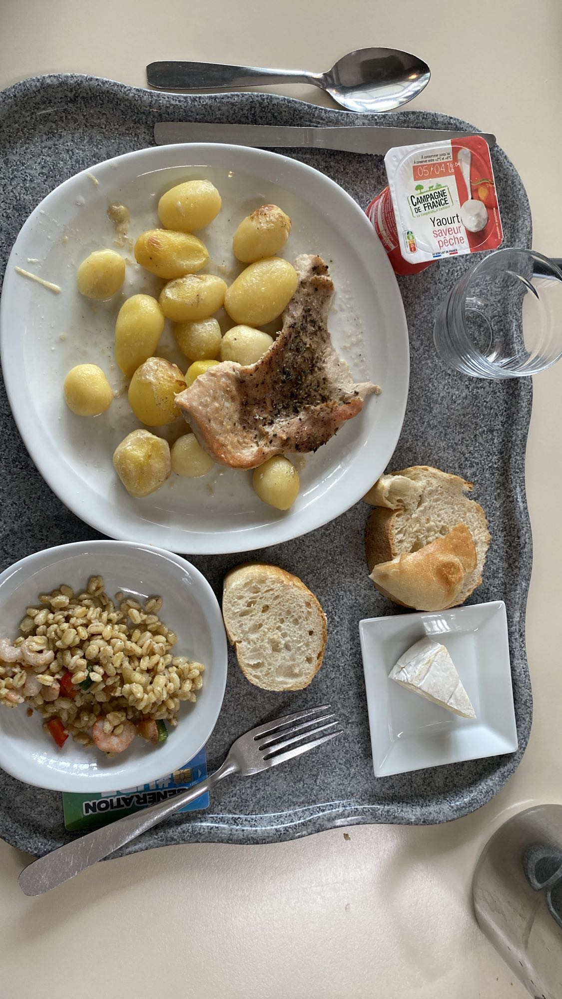 Poulet et pommes de terre