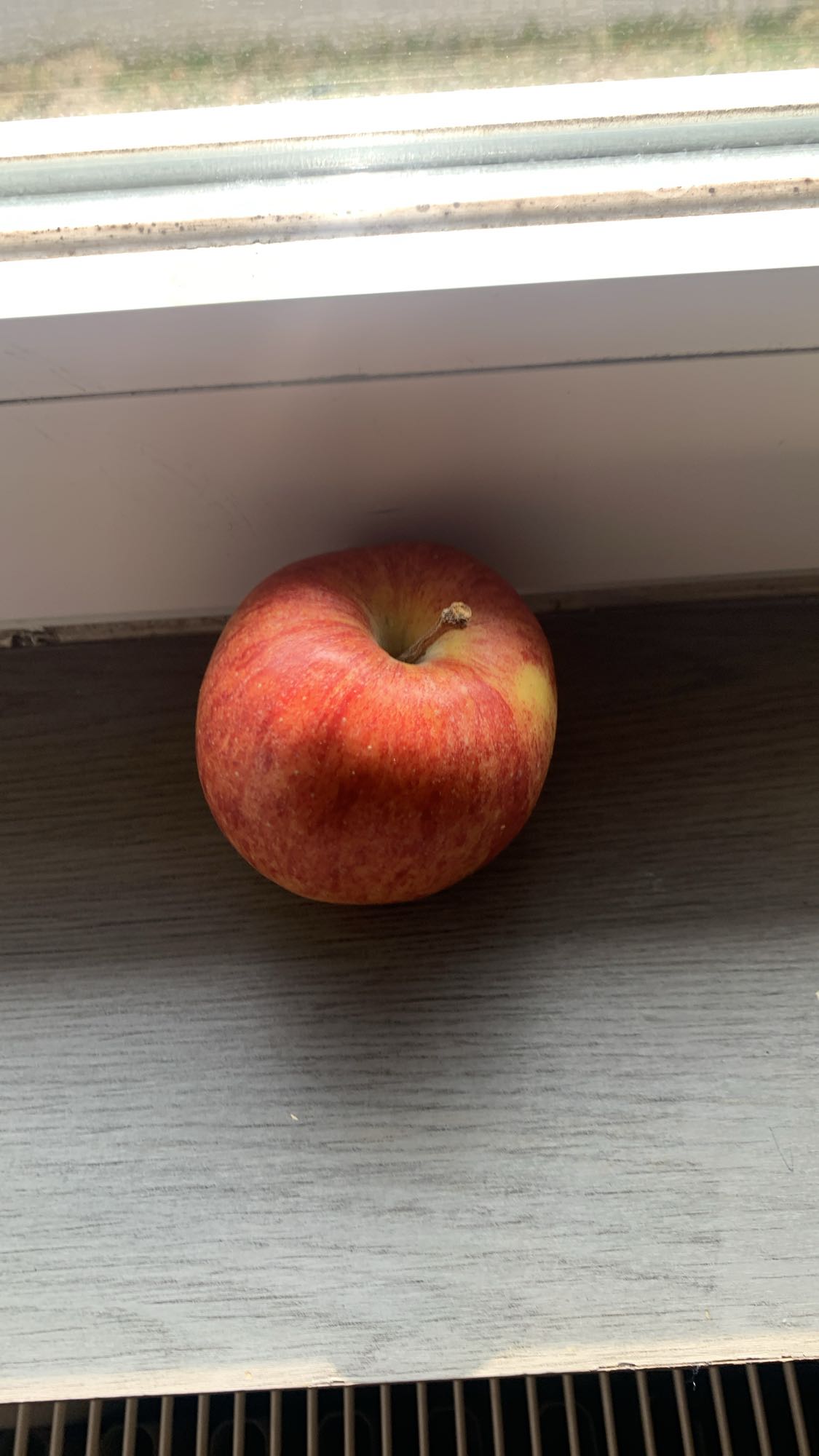 Red Apple