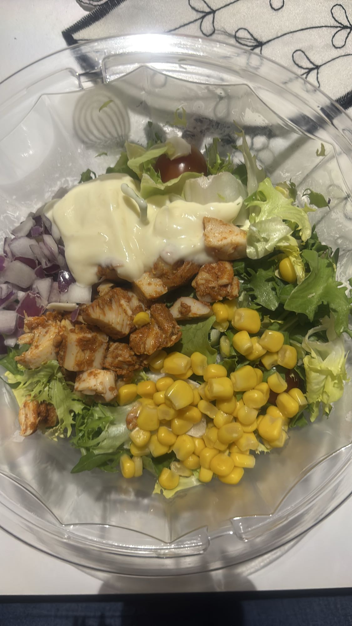 Sałatka z kurczakiem