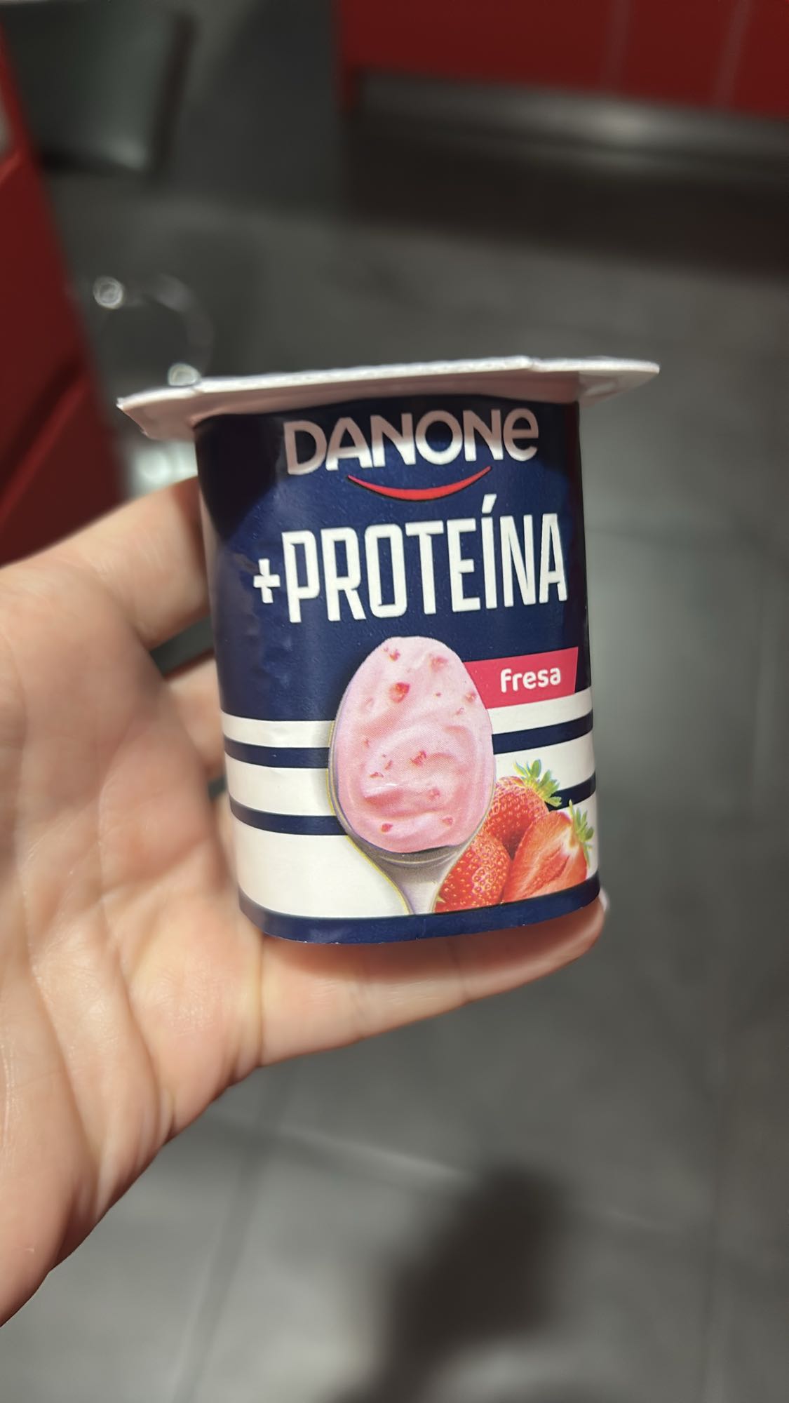 Yogur de fresa proteico