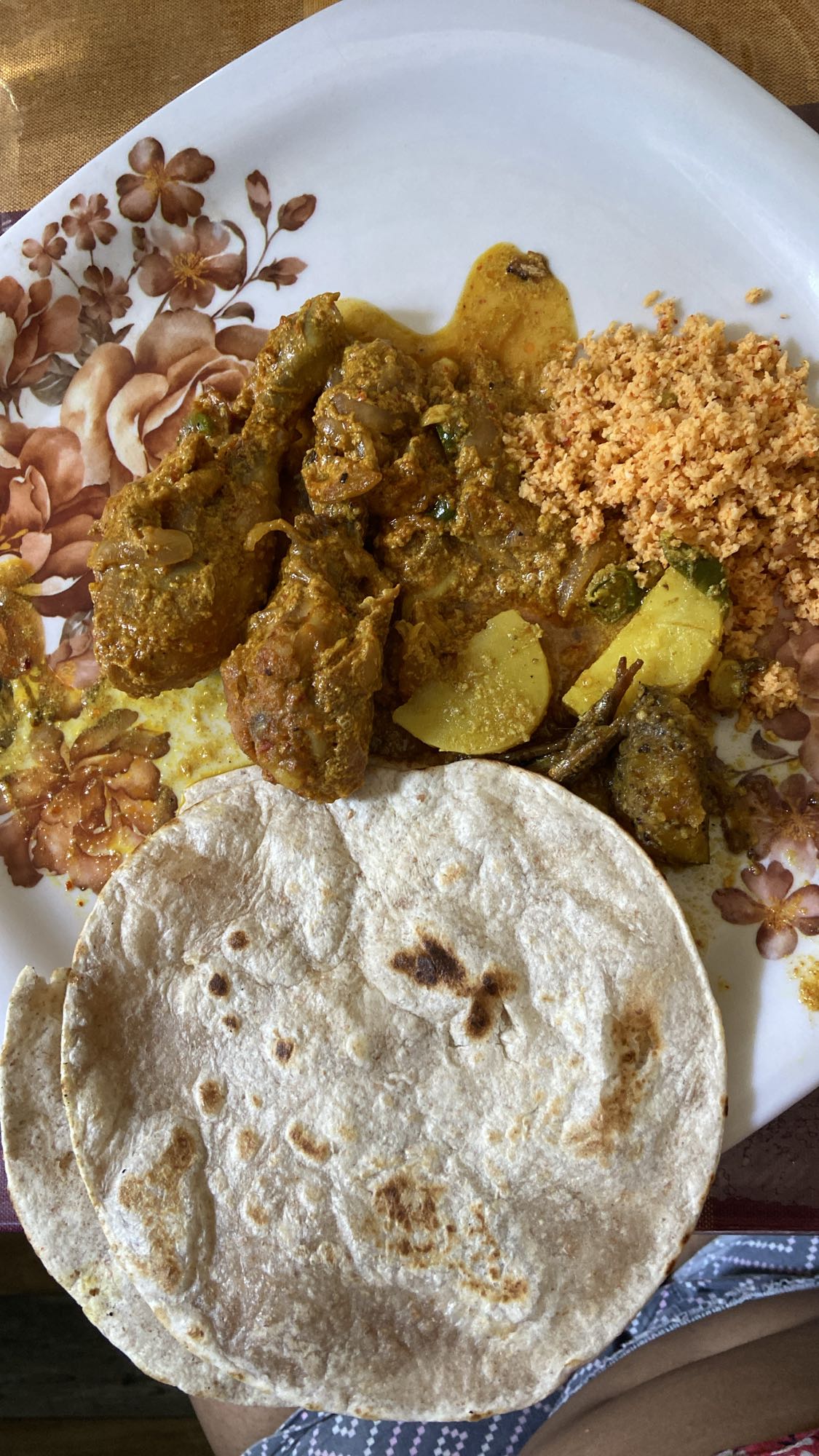 Chicken Curry with Roti