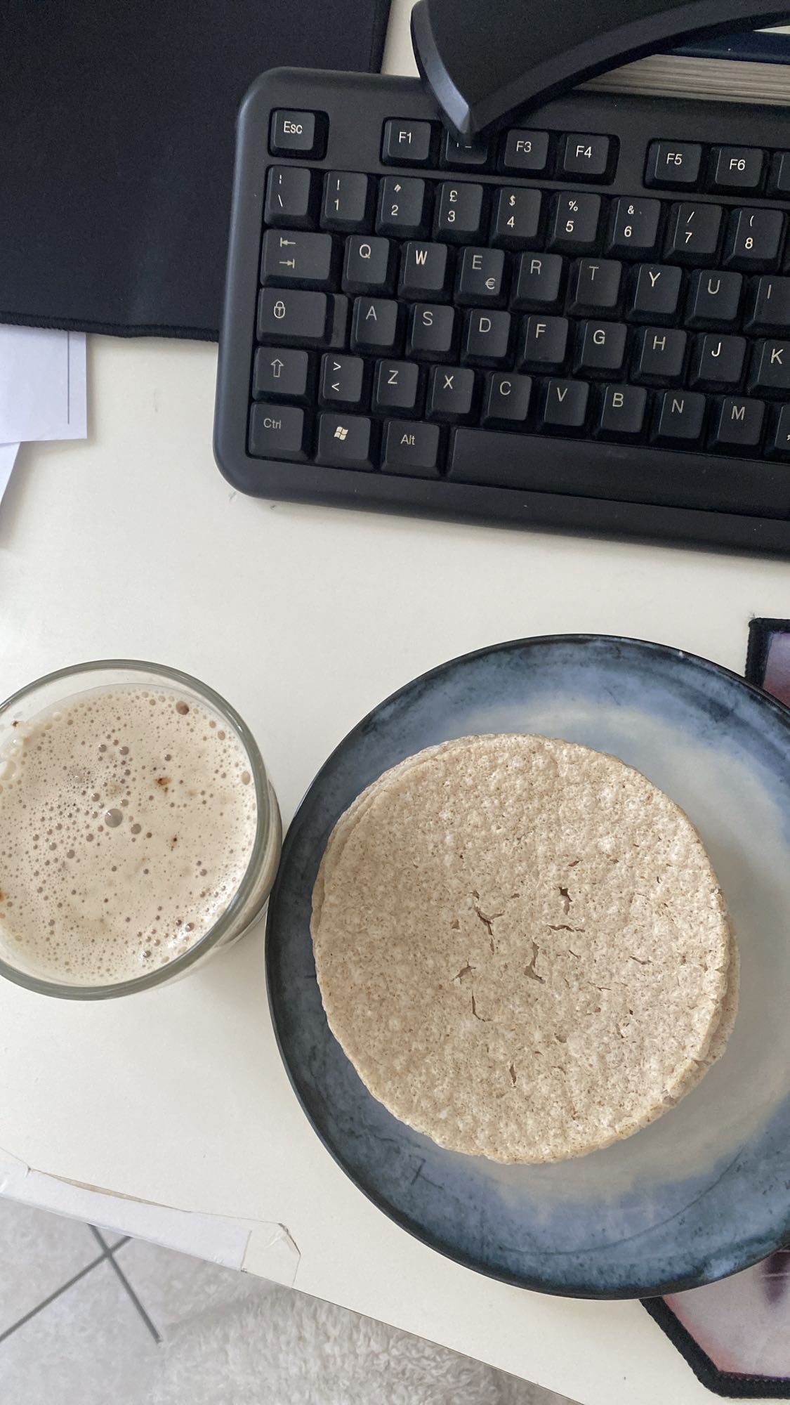 Rice Cakes with Coffee
