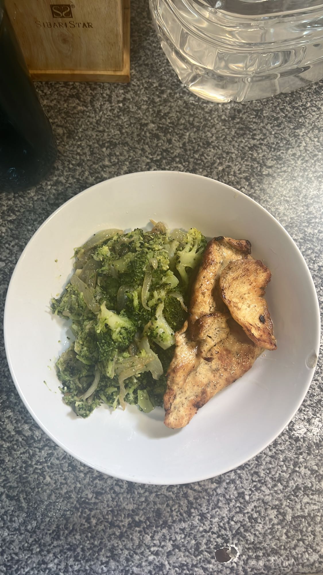 Pollo a la plancha con brócoli