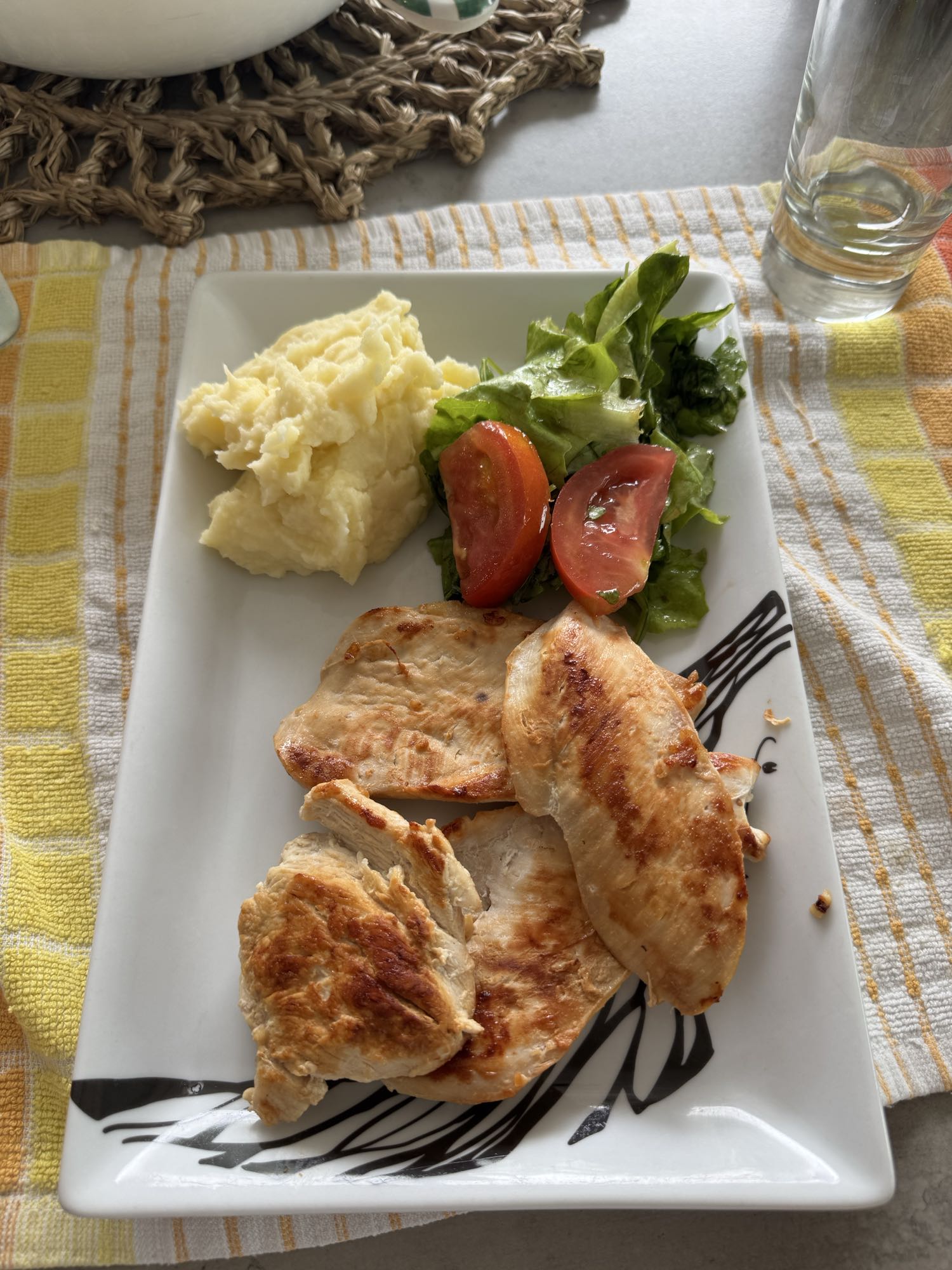 Pollo a la plancha con puré