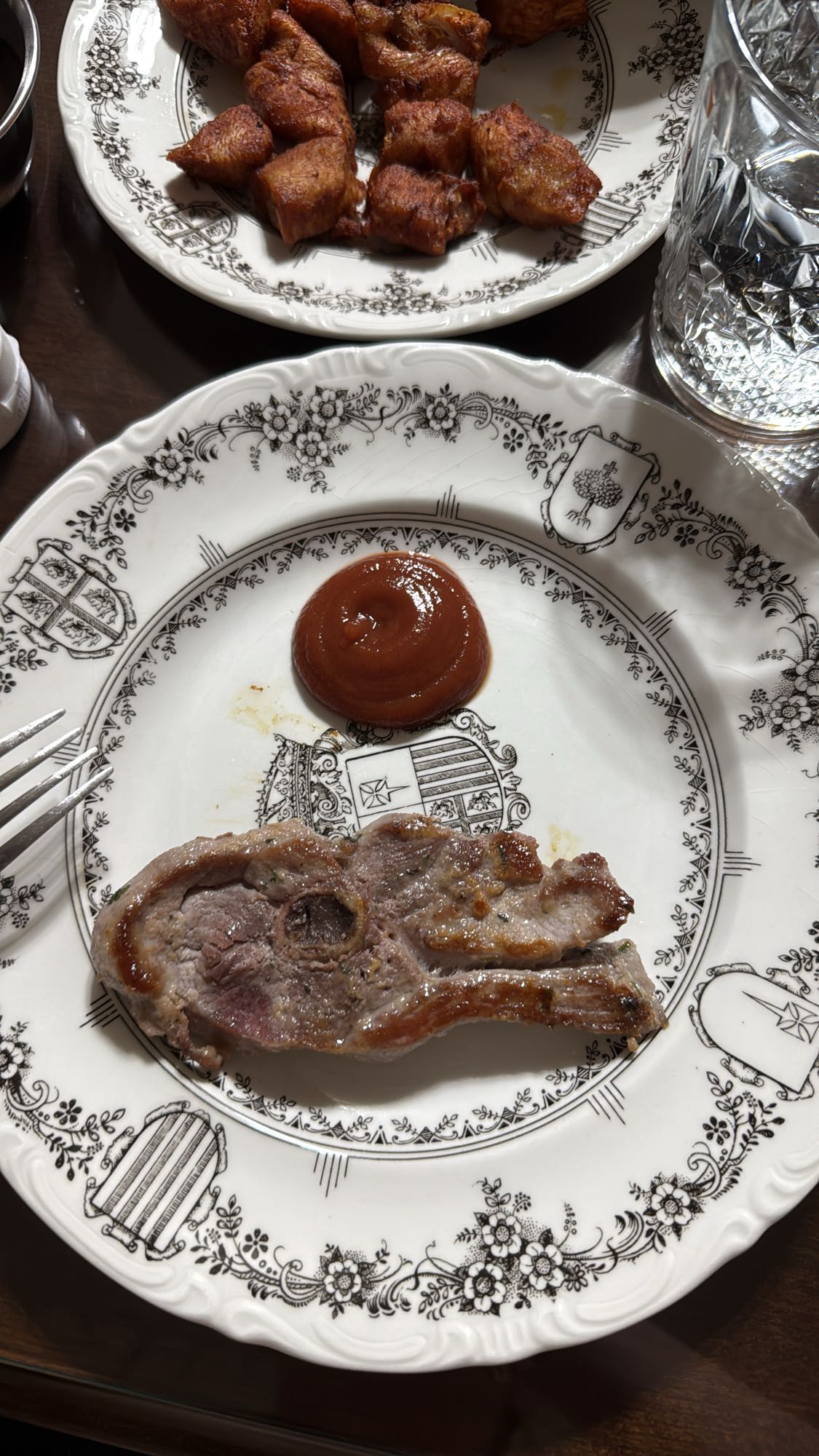 Chuleta de cerdo con salsa
