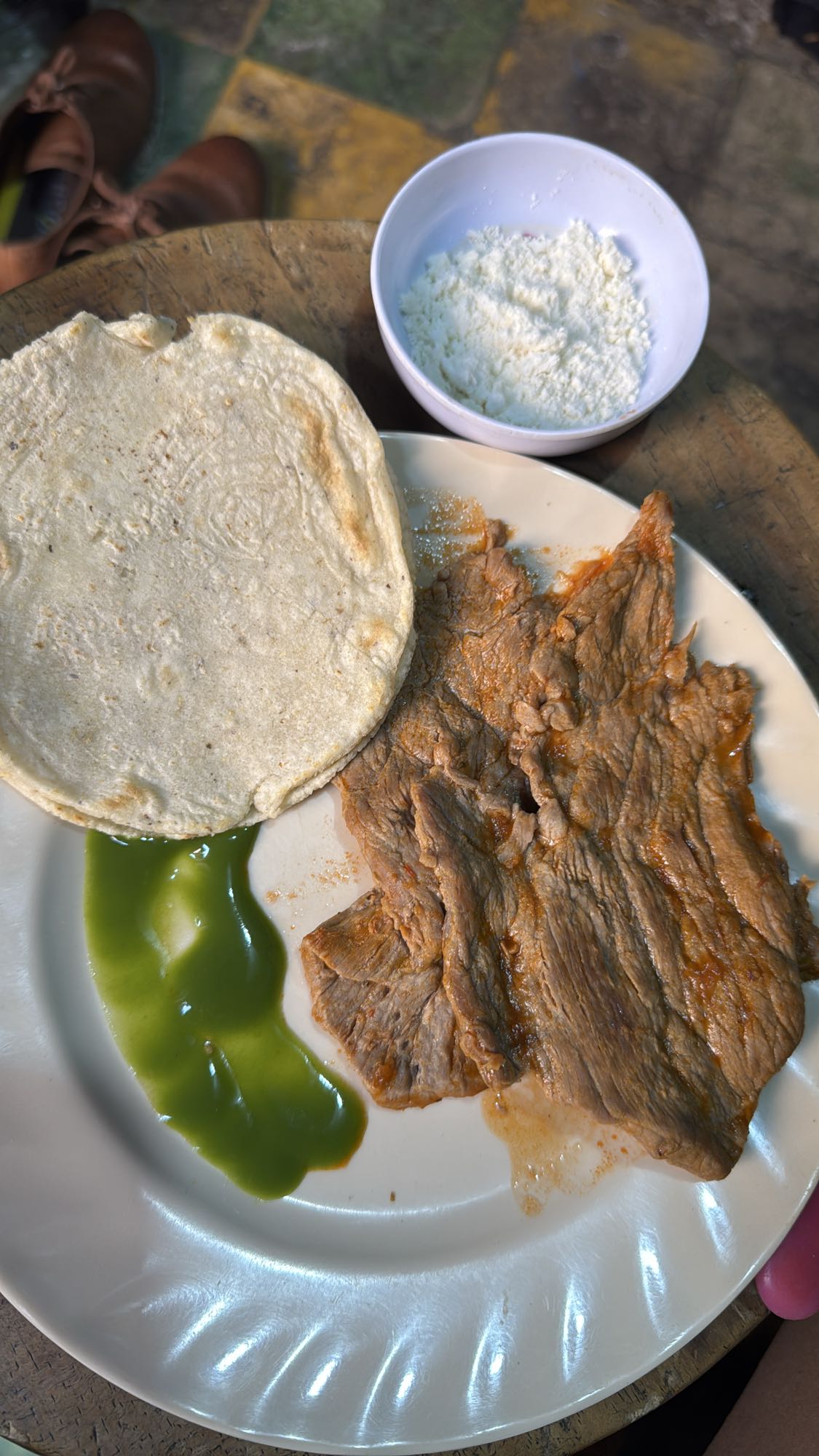 Carne asada con tortillas