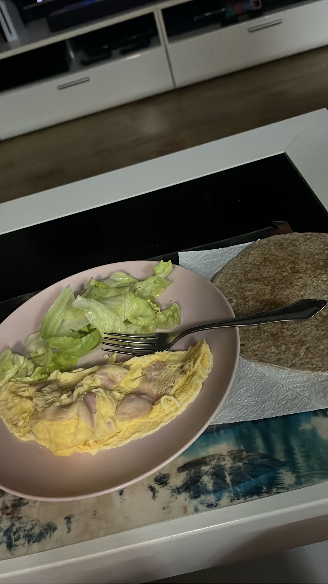 Omelette con ensalada