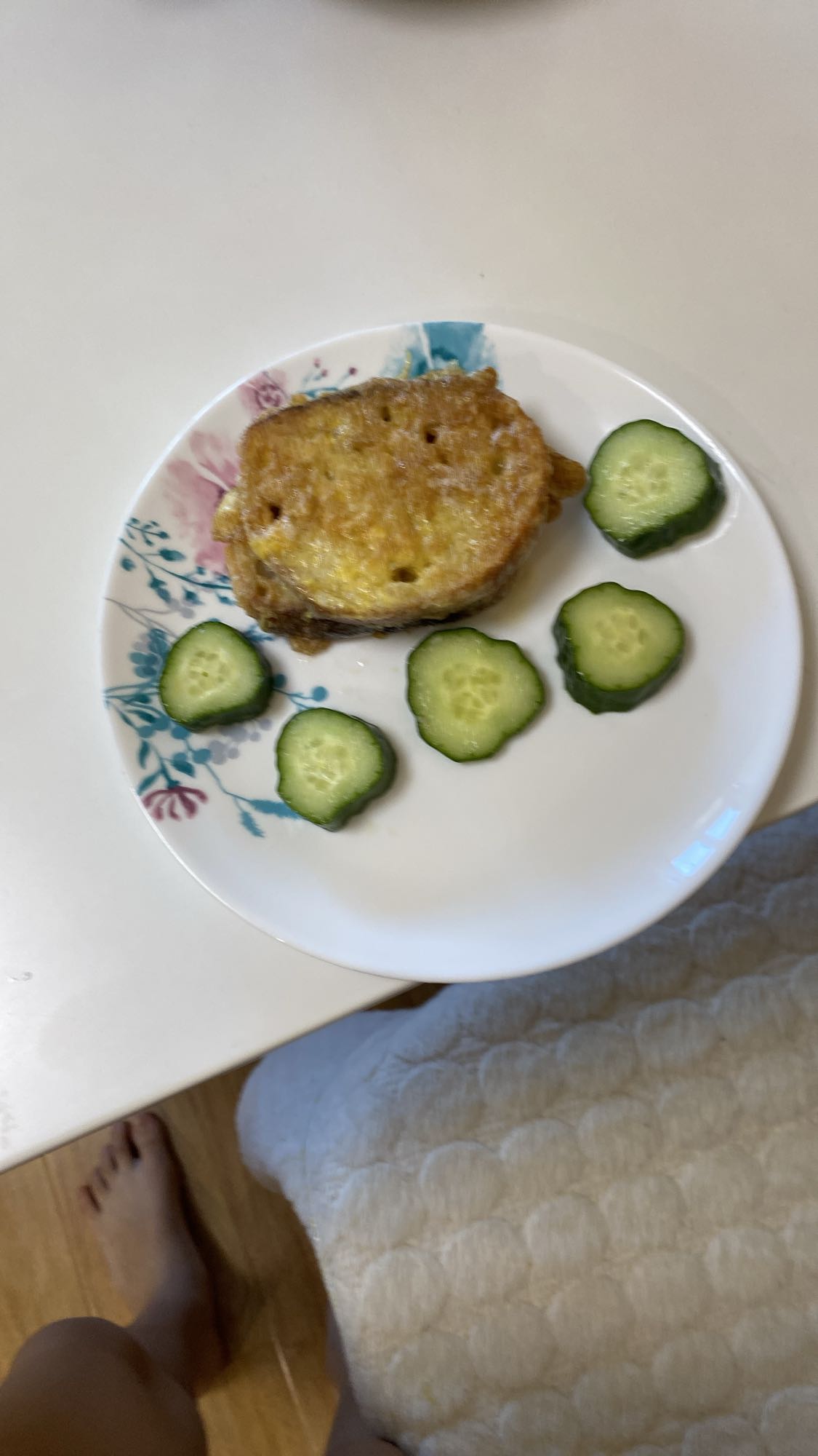 Egg Toast with Cucumber