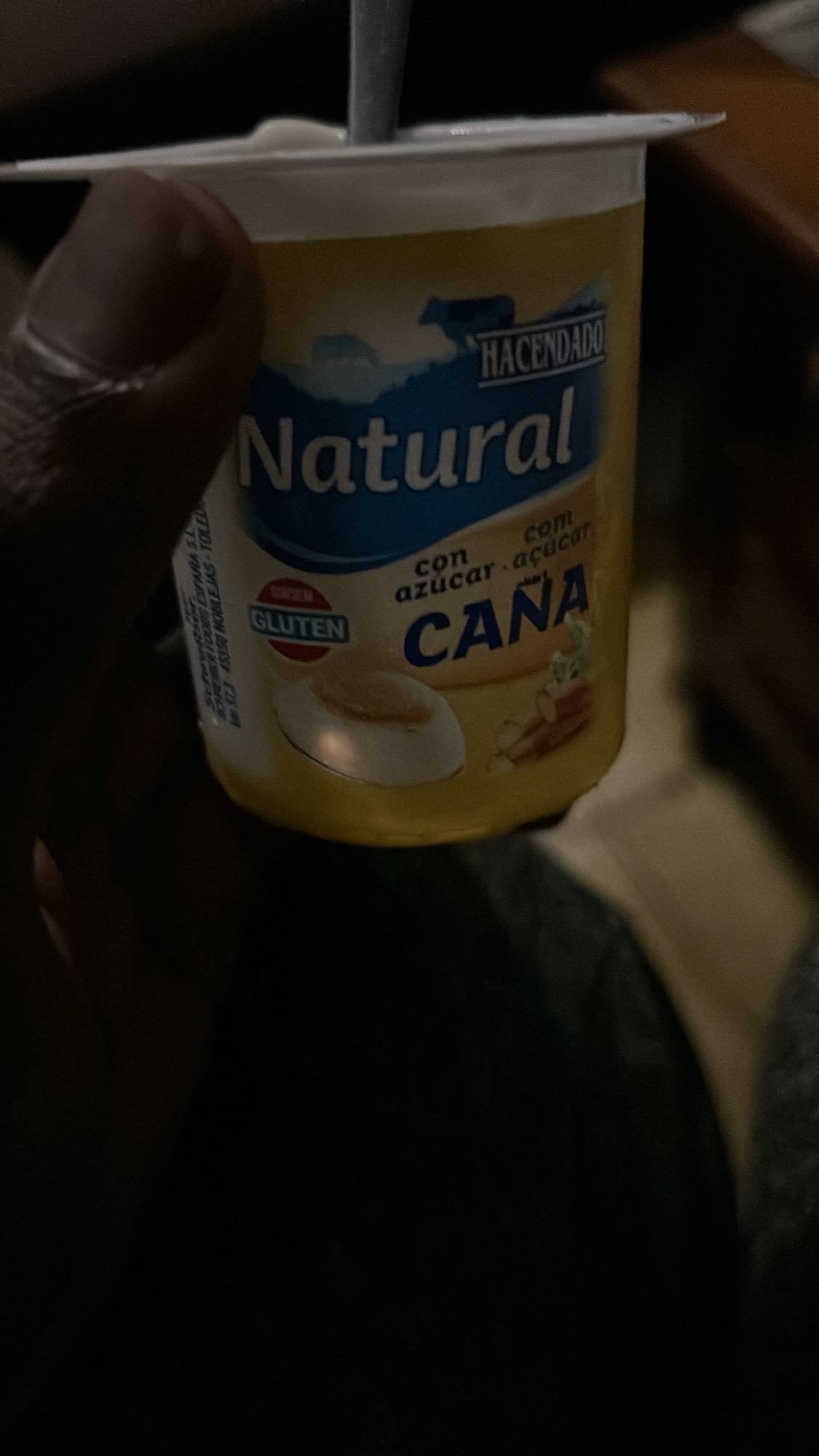 Yogur natural azucarado