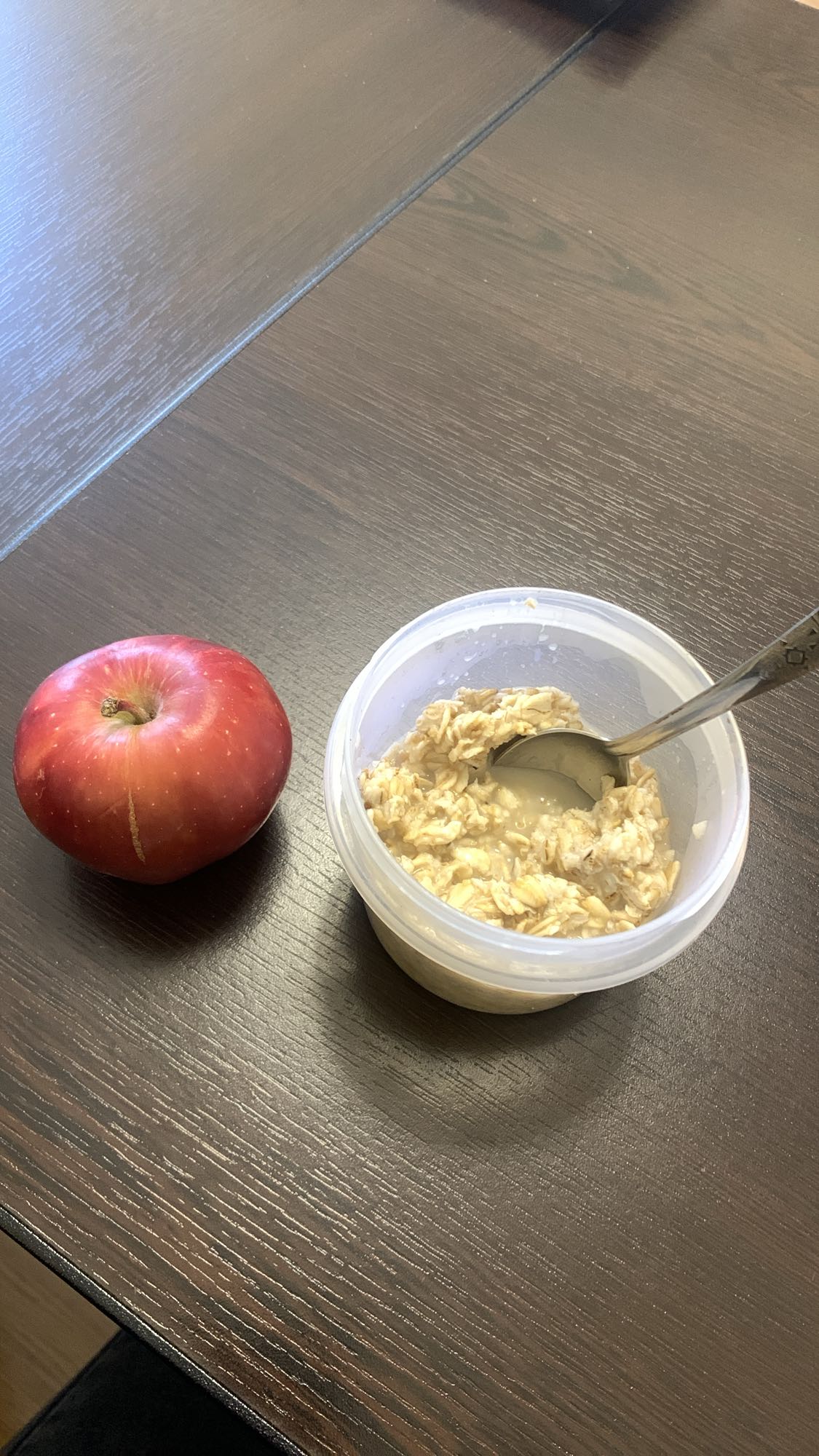 Овсянка с яблоком