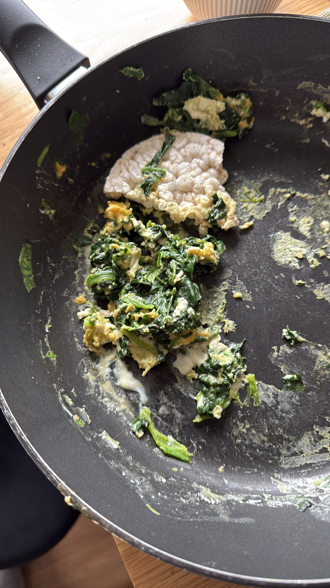 Äggröra med spenat