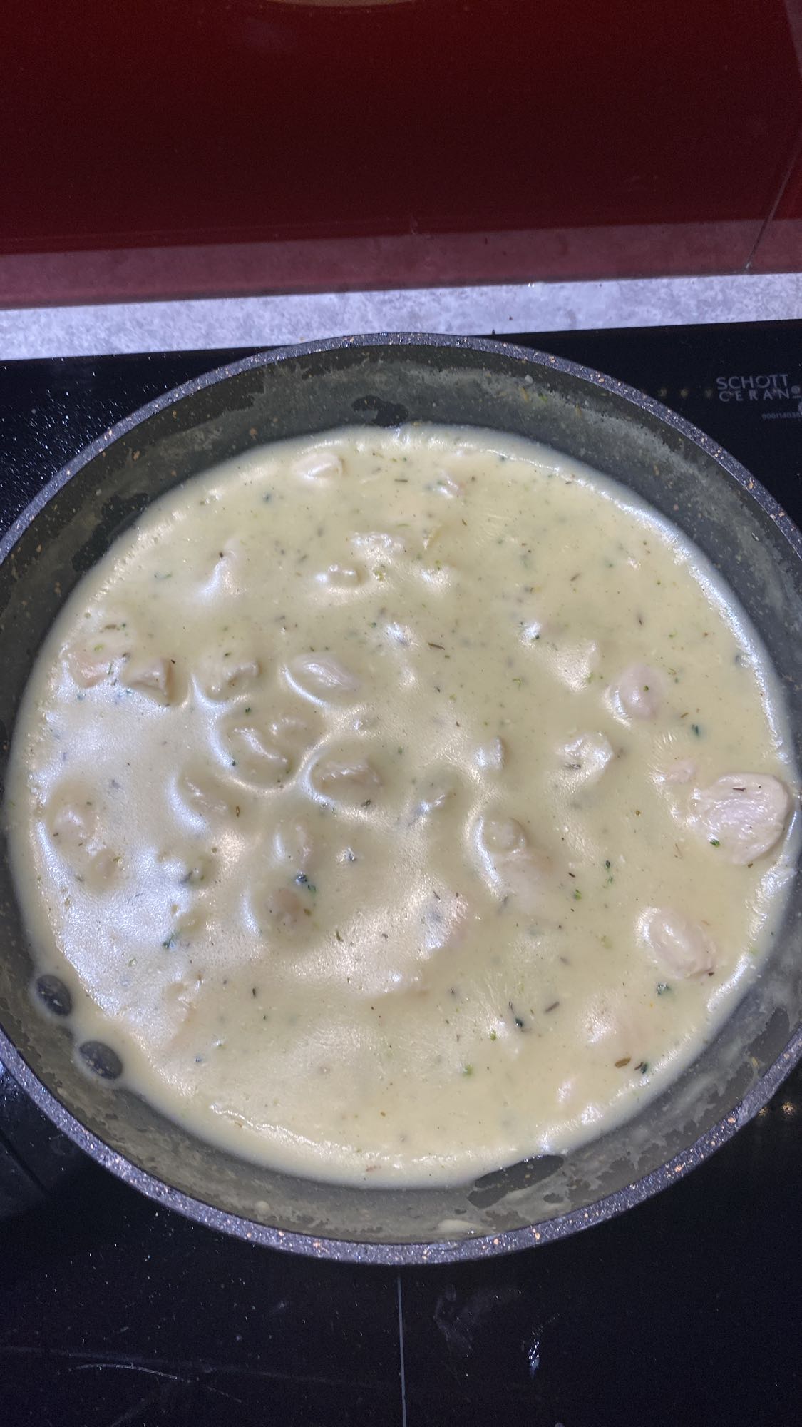 Kurczak w sosie śmietanowym