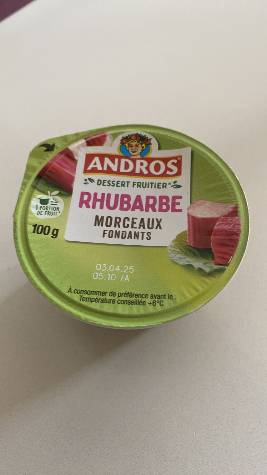 Dessert rhubarbe