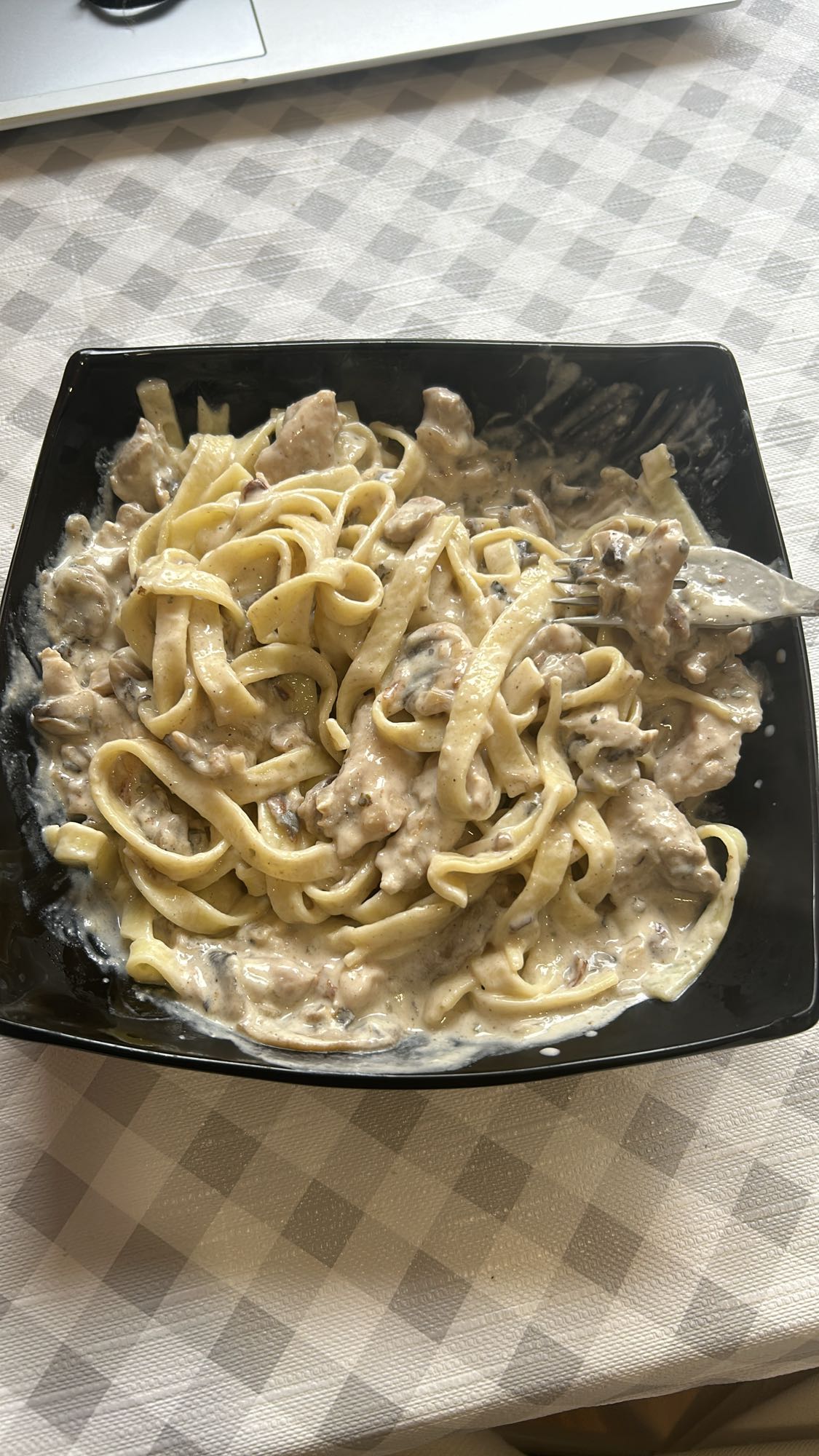 Creamy Chicken Fettuccine