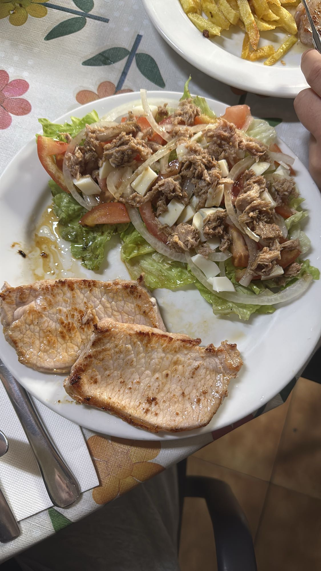 Ensalada con cerdo a la plancha