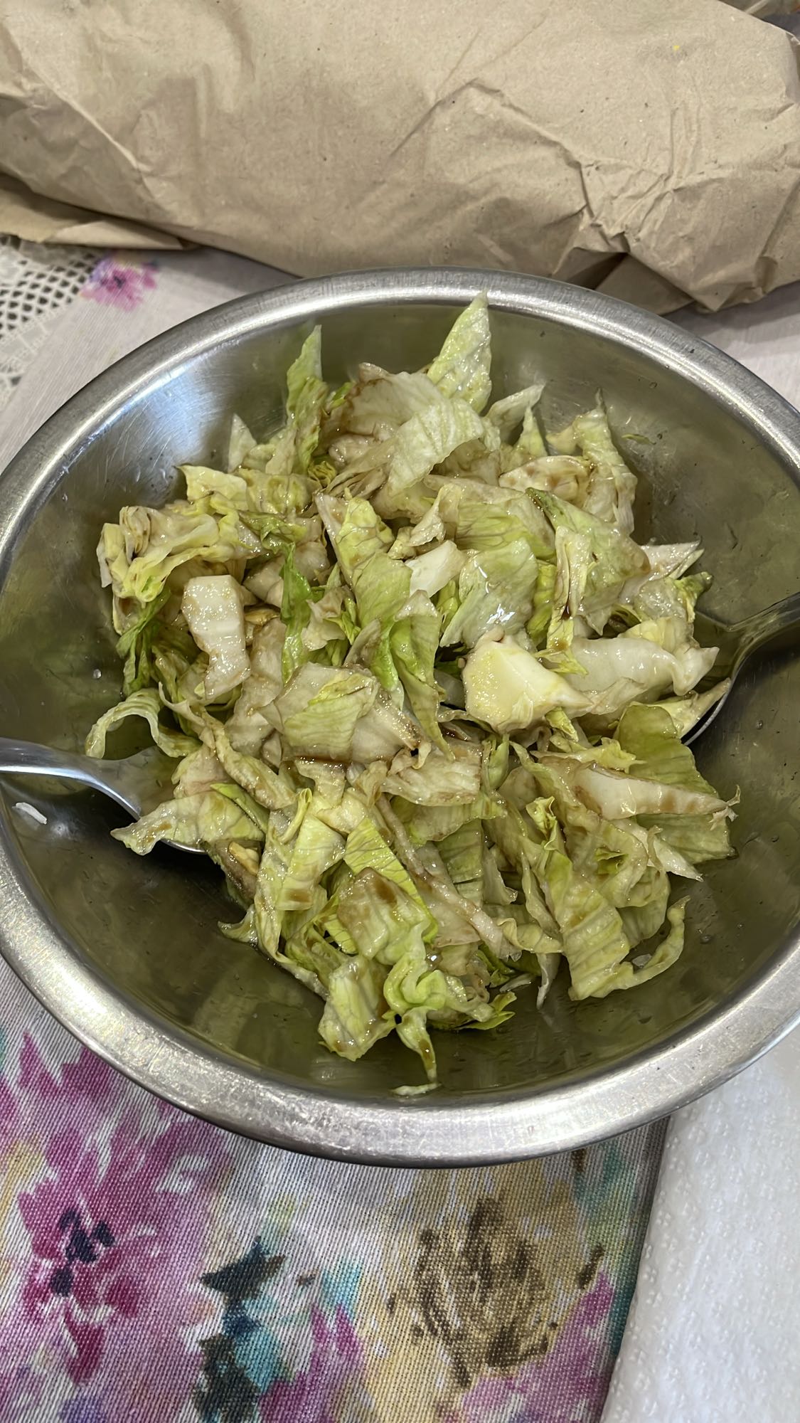 Lettuce Salad