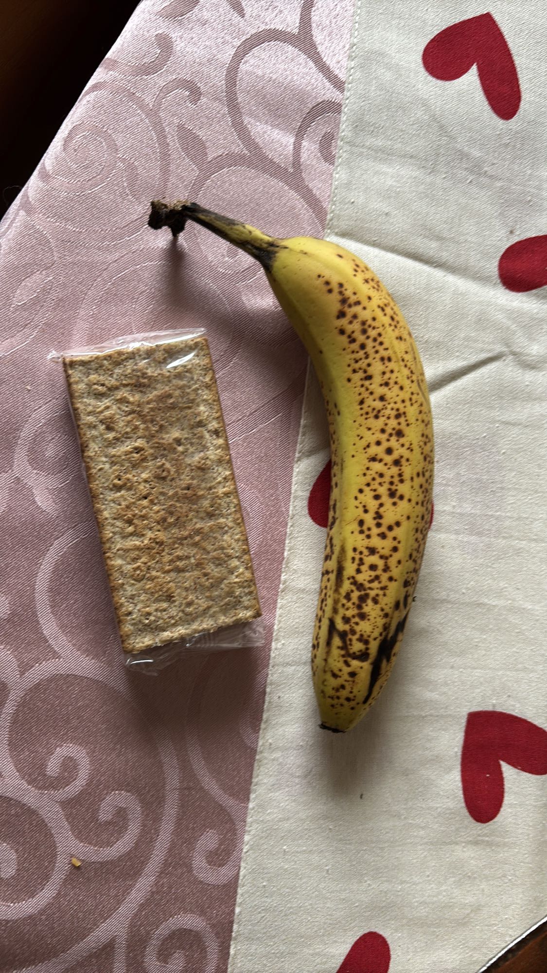 Banana and Crispbread